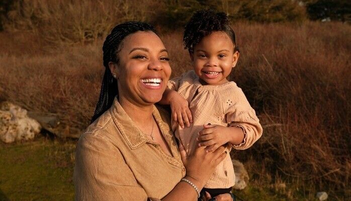 Mamma och bebis med afrikanskt påbrå sökes för reklamfilm