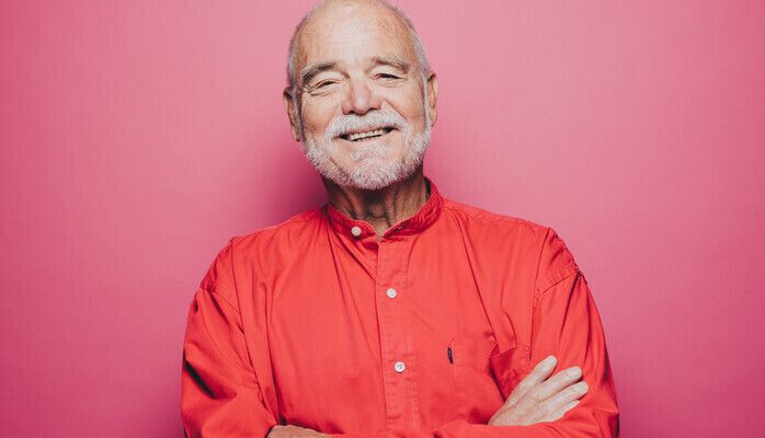 Äldre man sökes som kallbadare för reklamfilm för bank