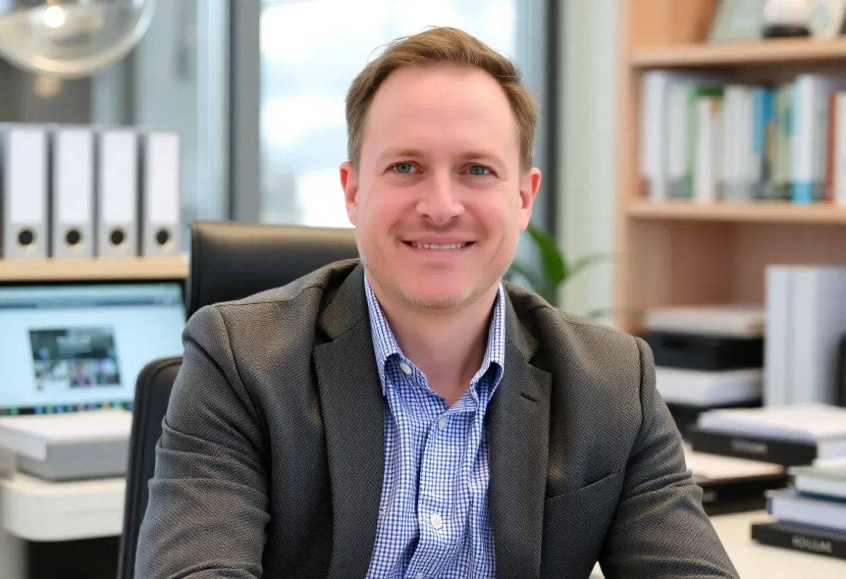 MAN SÖKES TILL REKLAMFILM (ca 35 år)