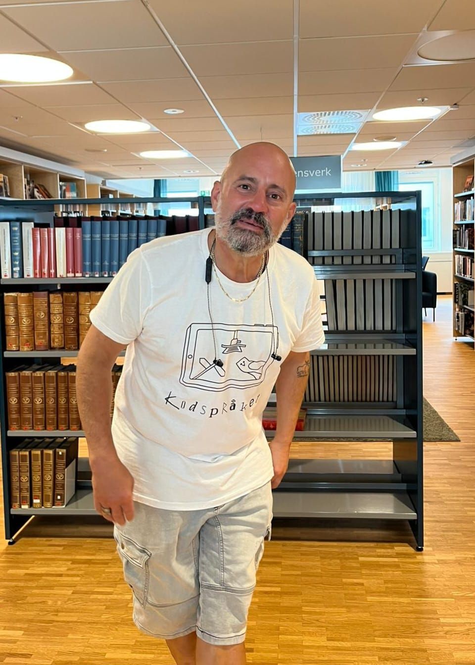 bild 0}