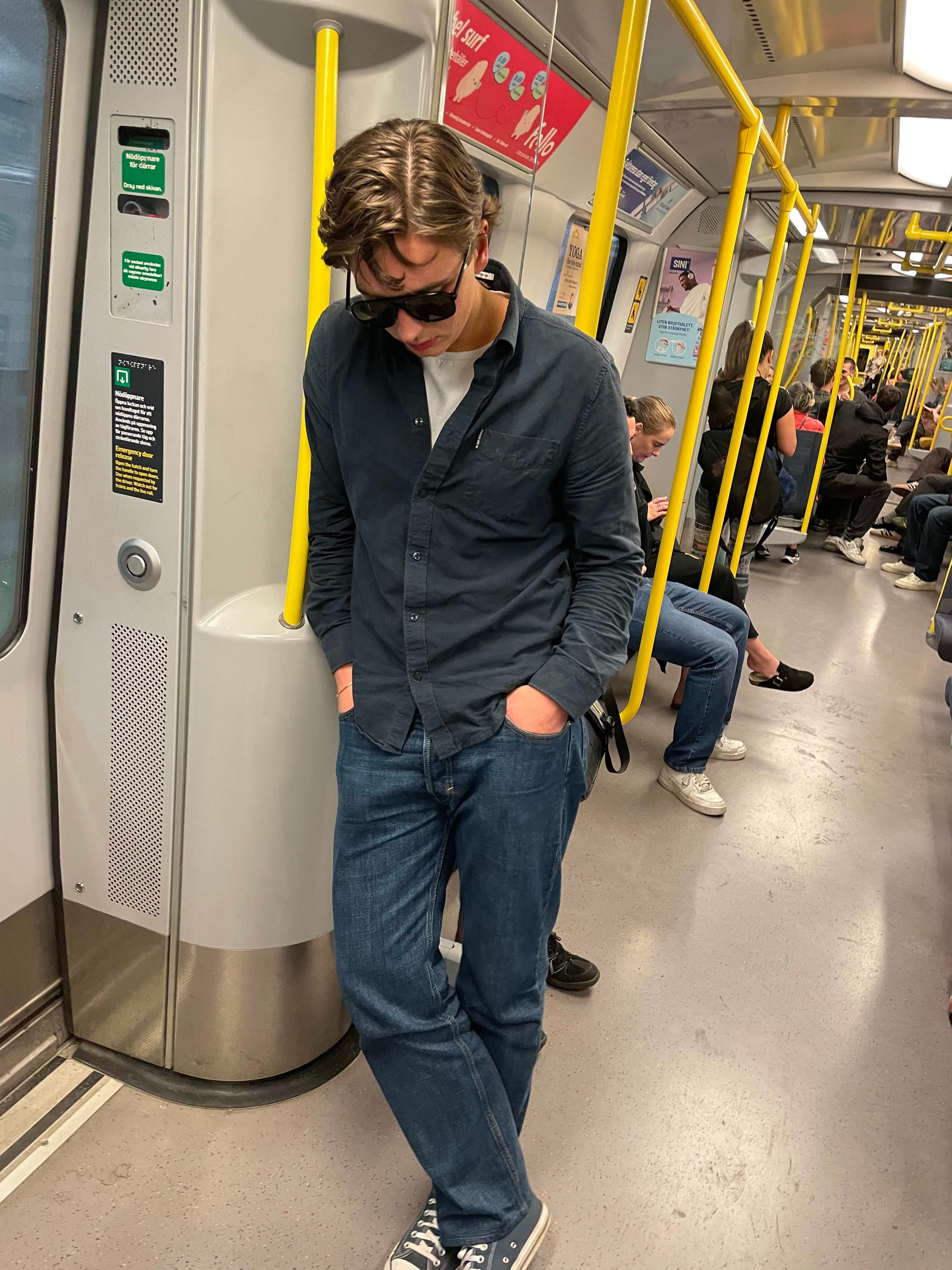 bild 0}