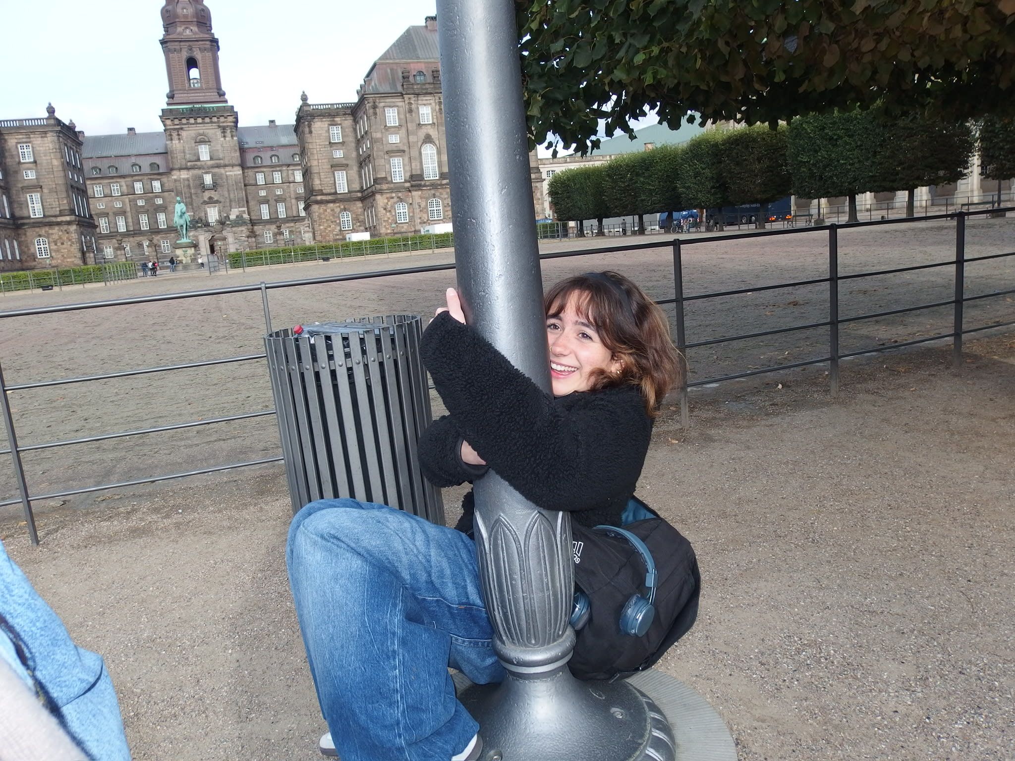 bild 0}