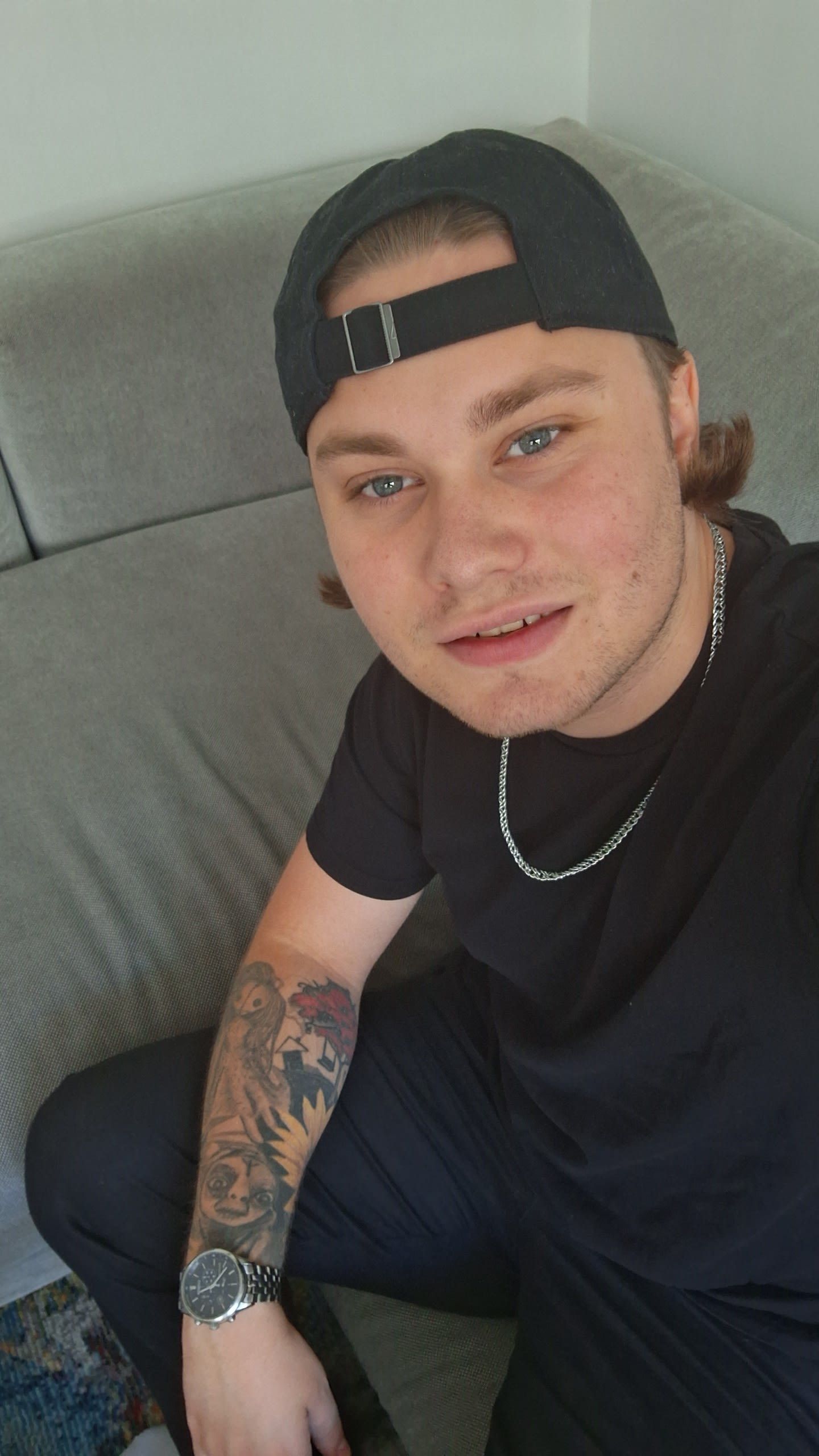 bild 0}