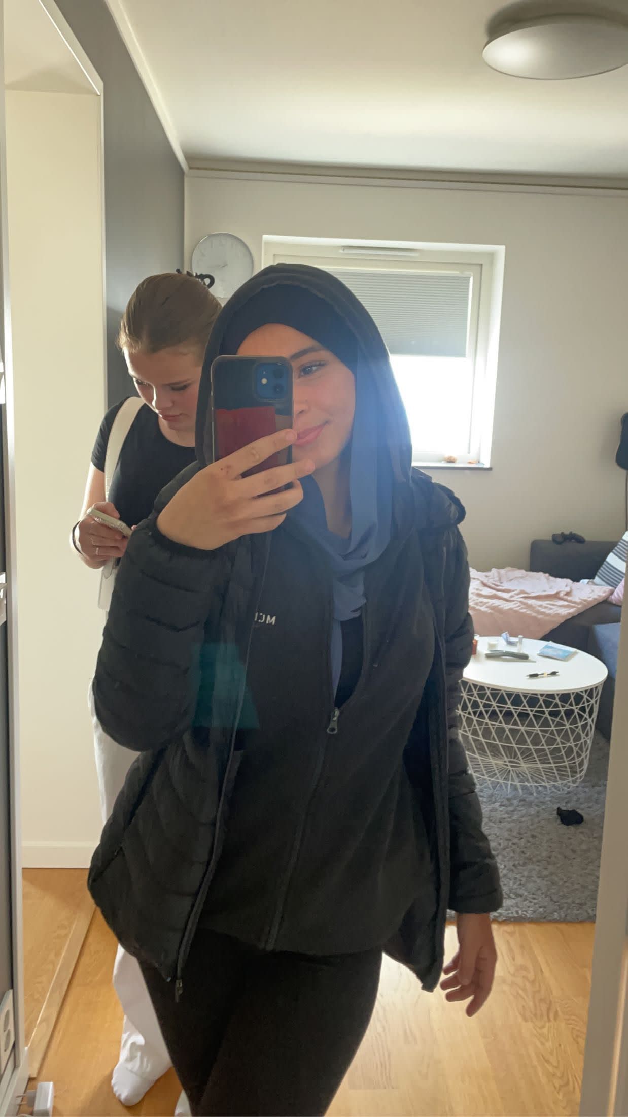 bild 0}