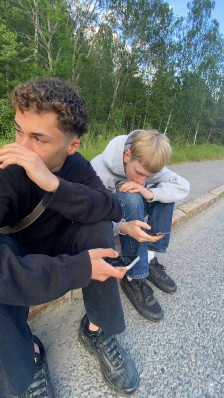 bild 0}
