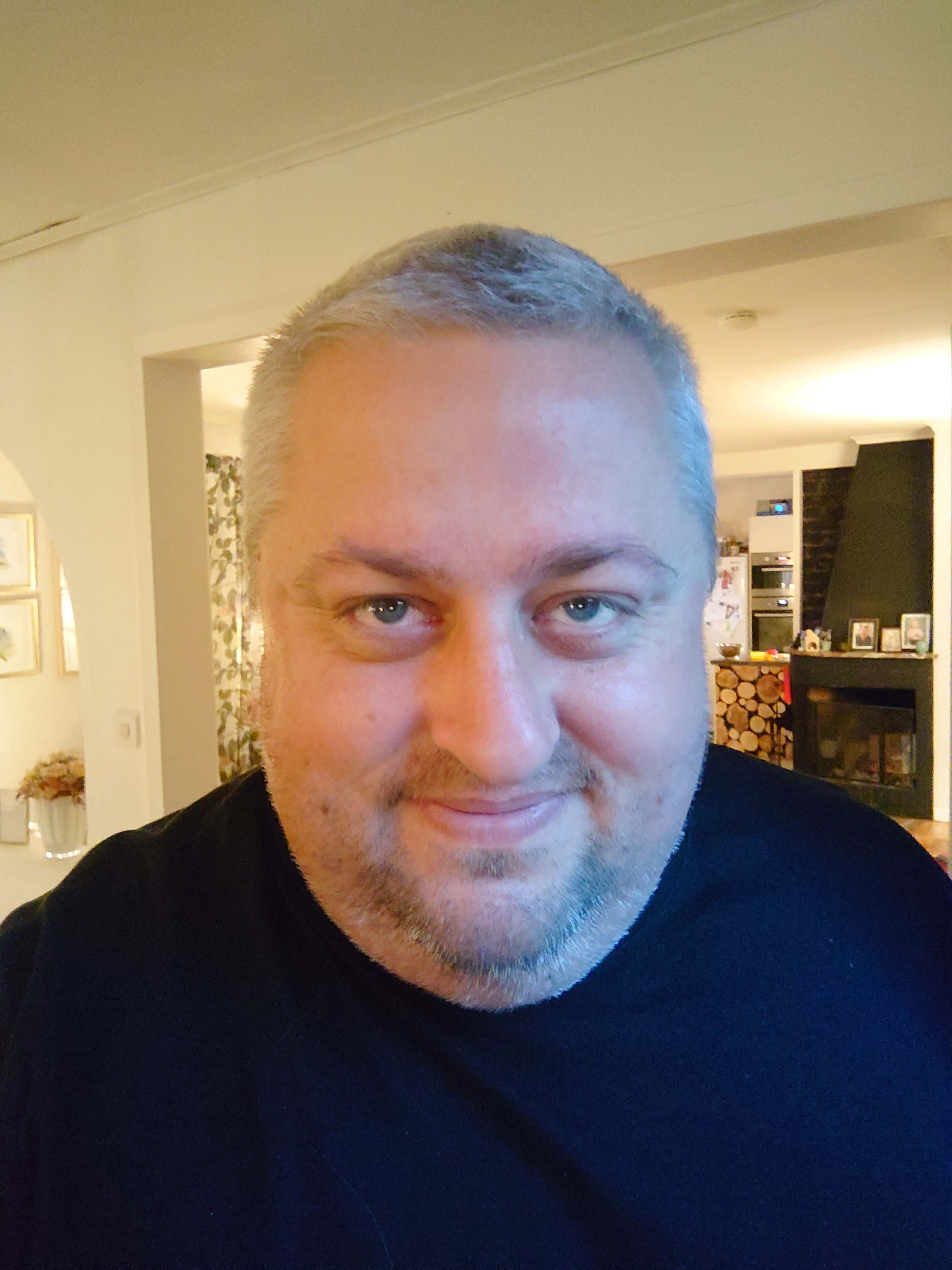 bild 0}