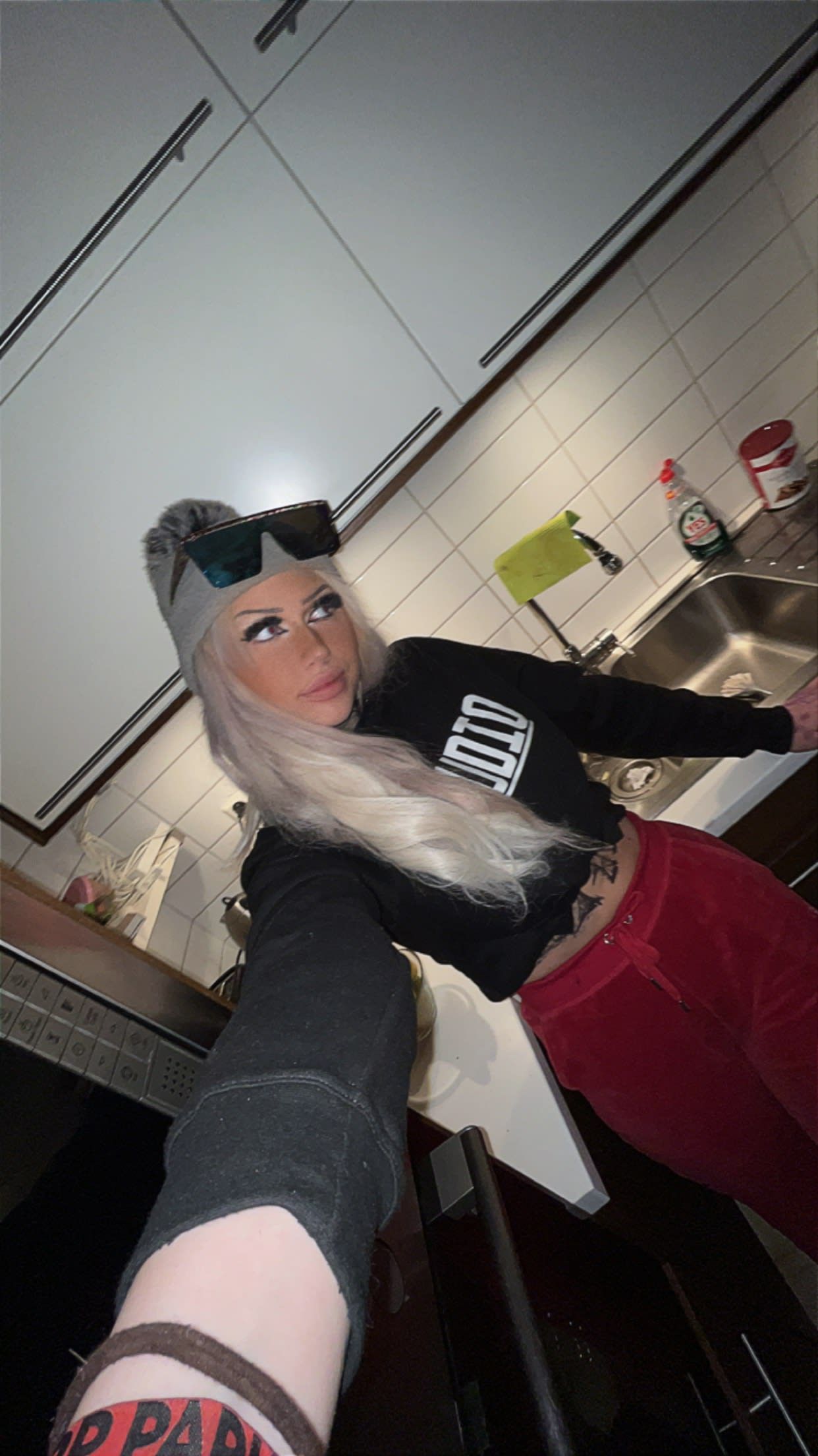 bild 0}