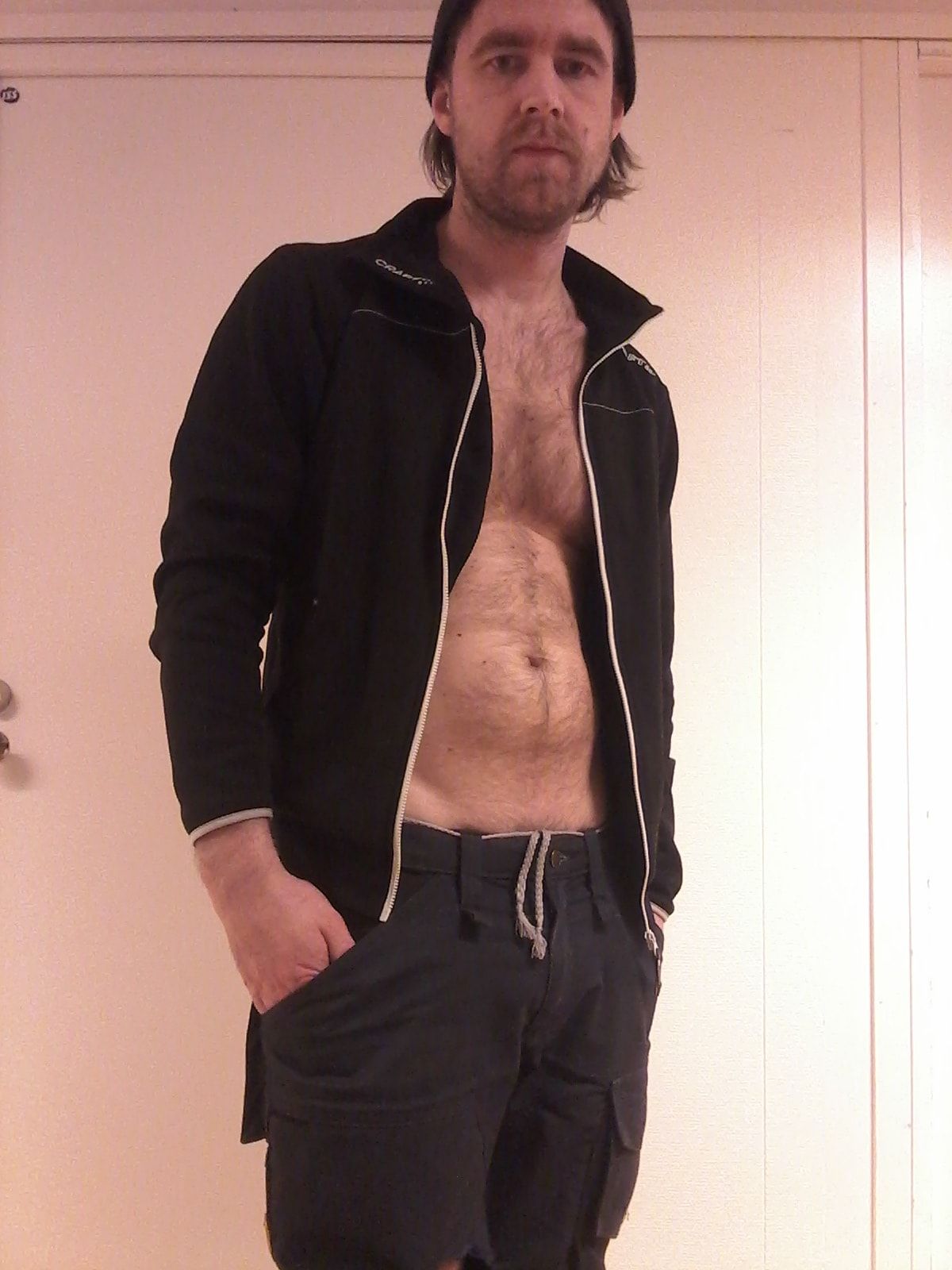 bild 0}
