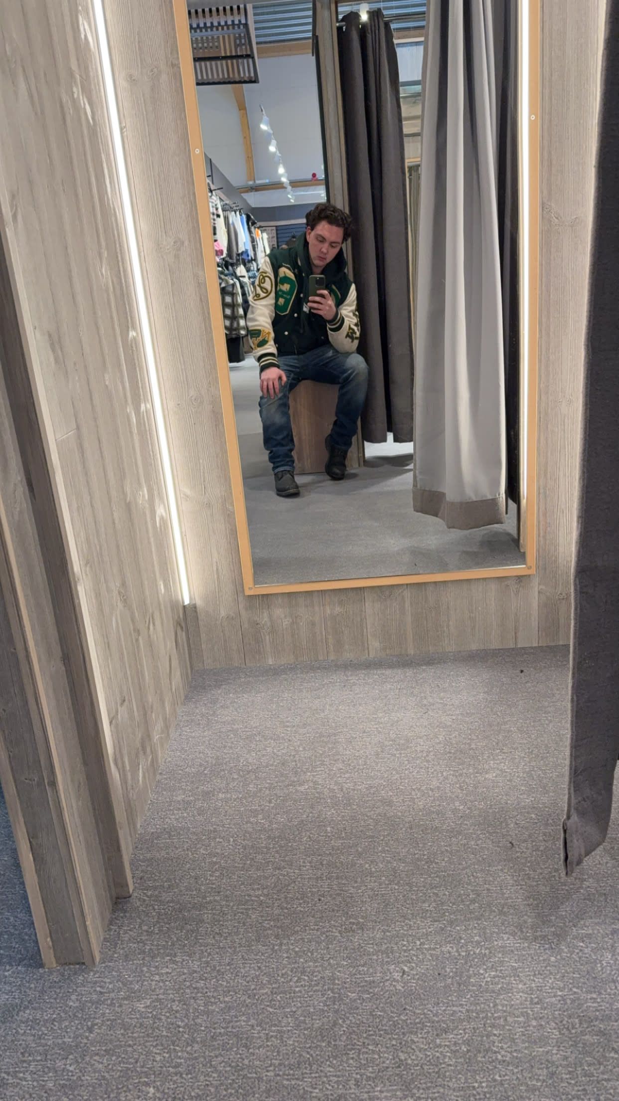 bild 0}