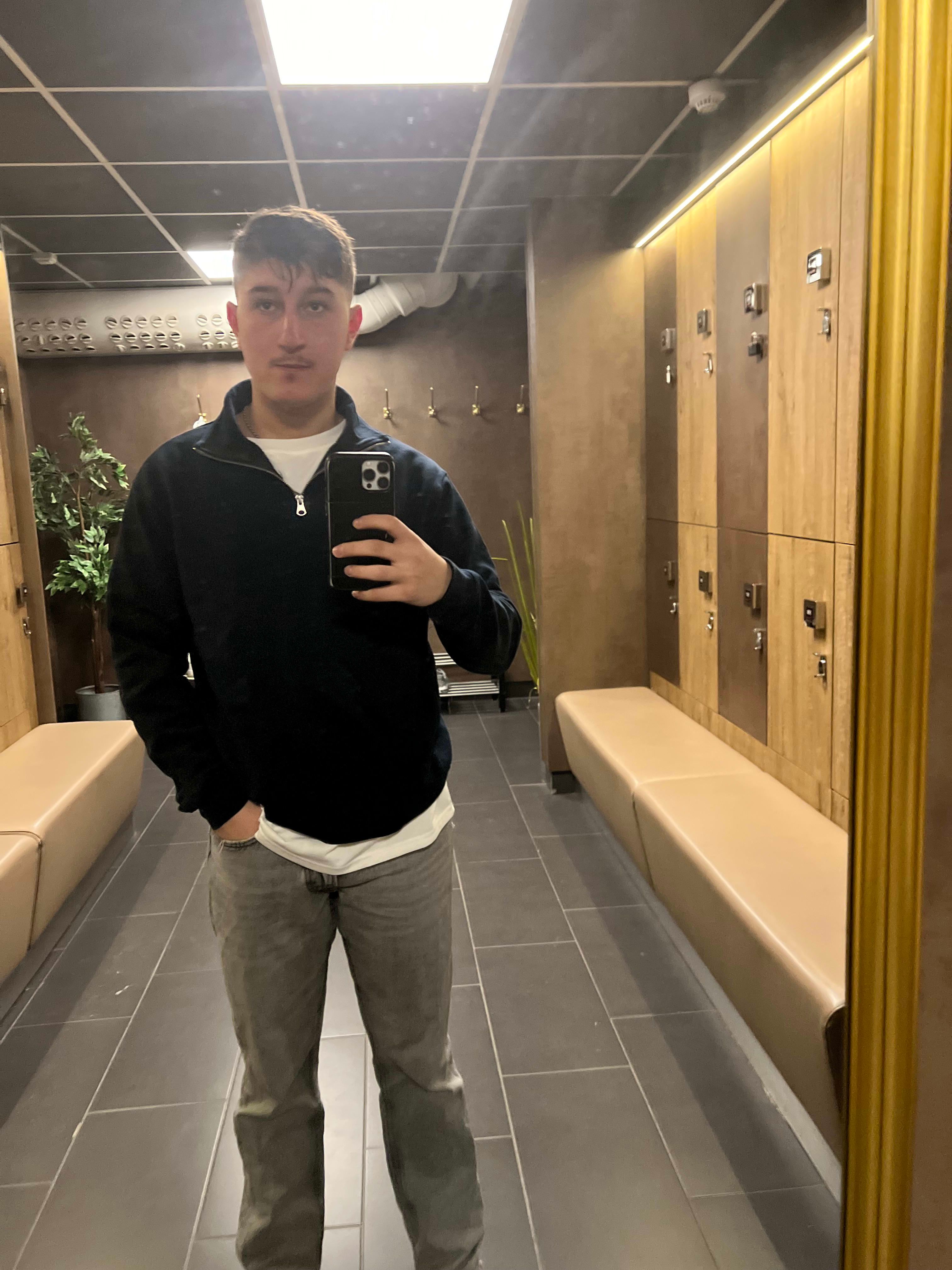 bild 0}
