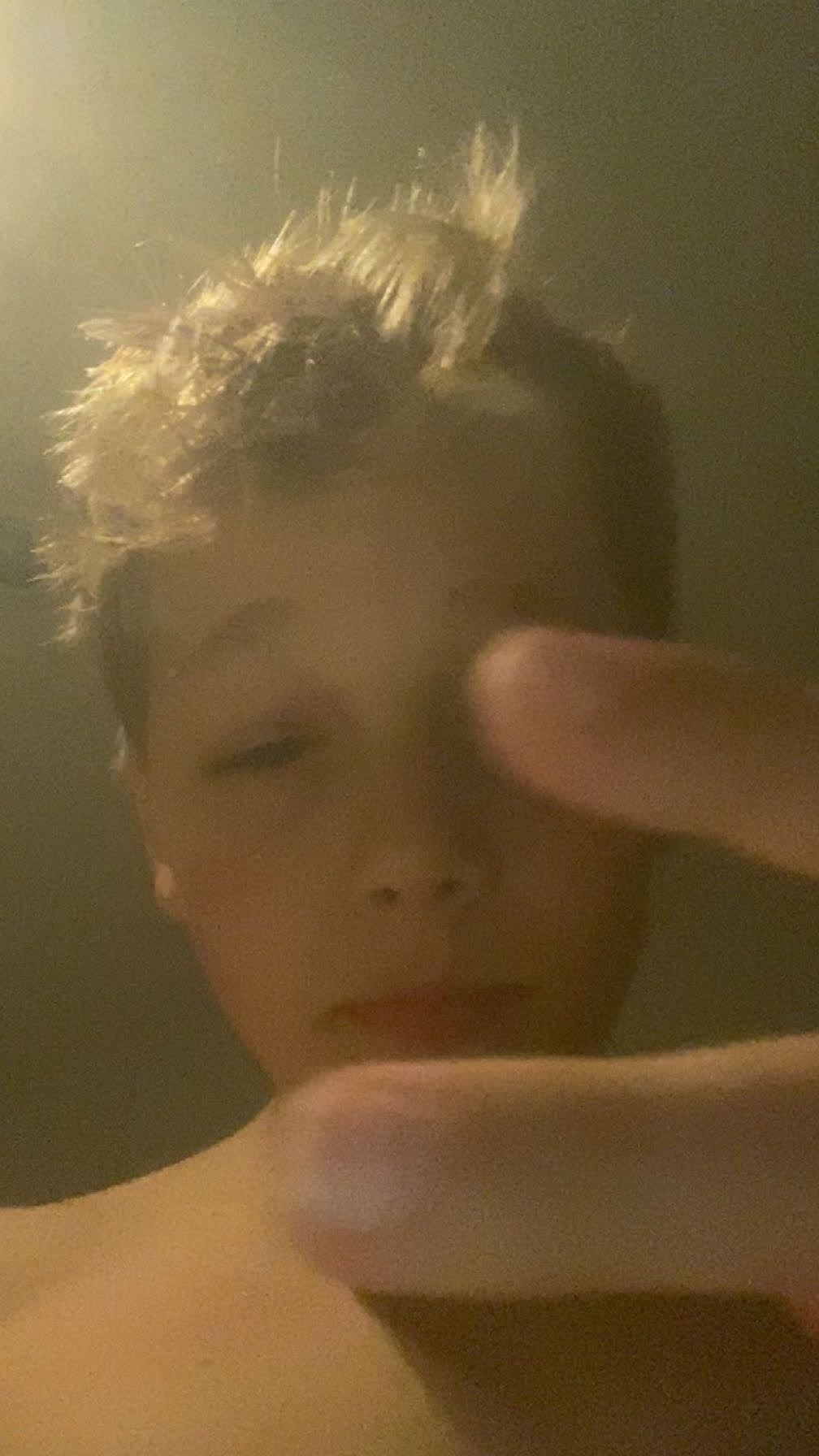 bild 0}