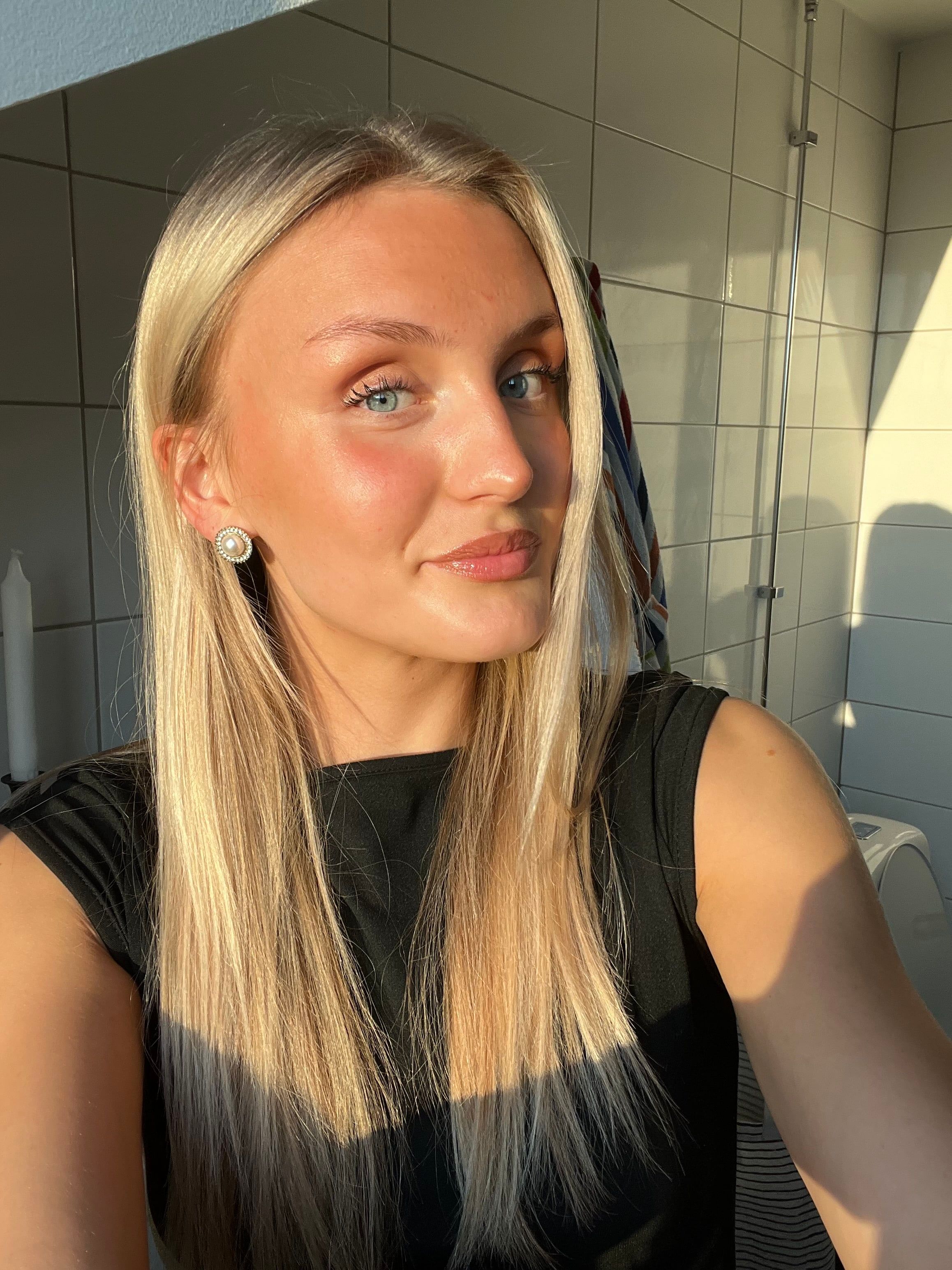 bild 0}