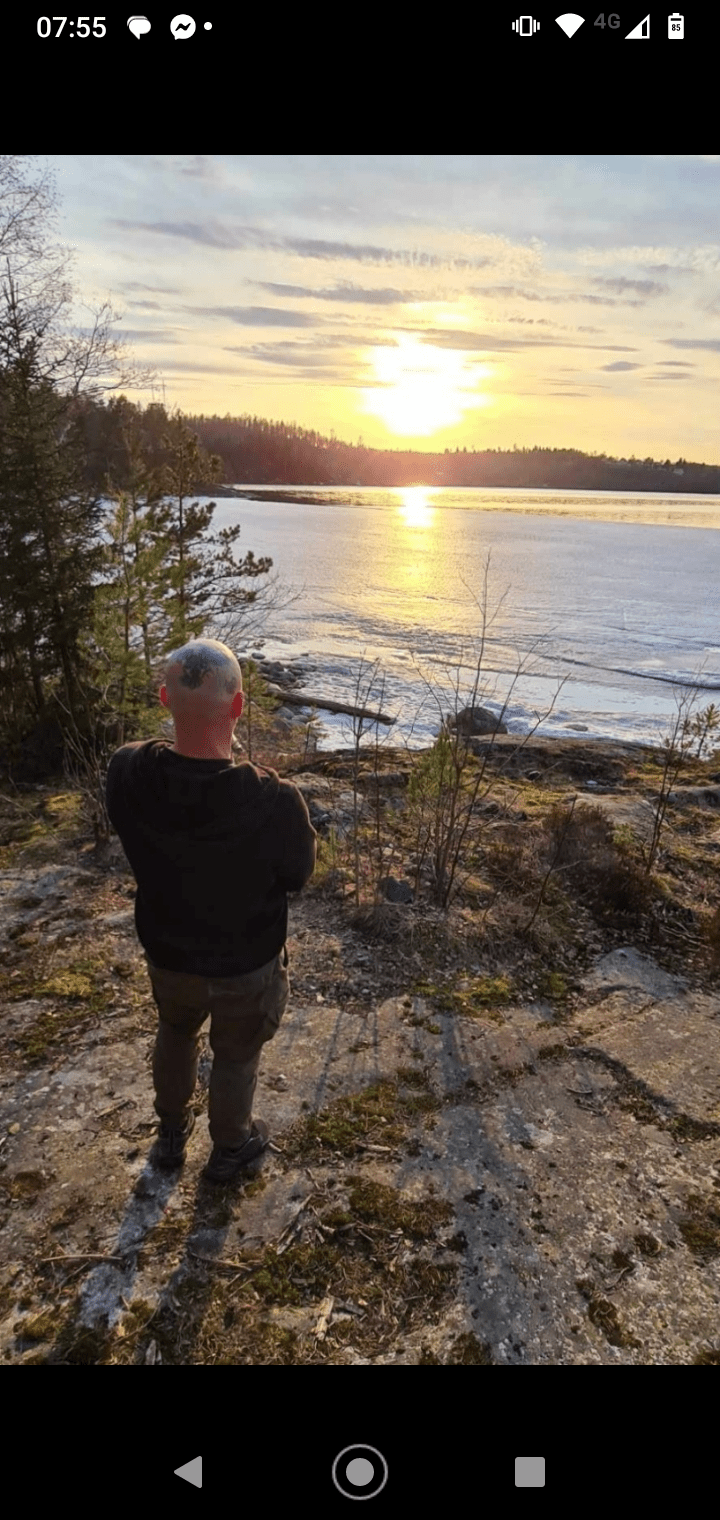 bild 0}