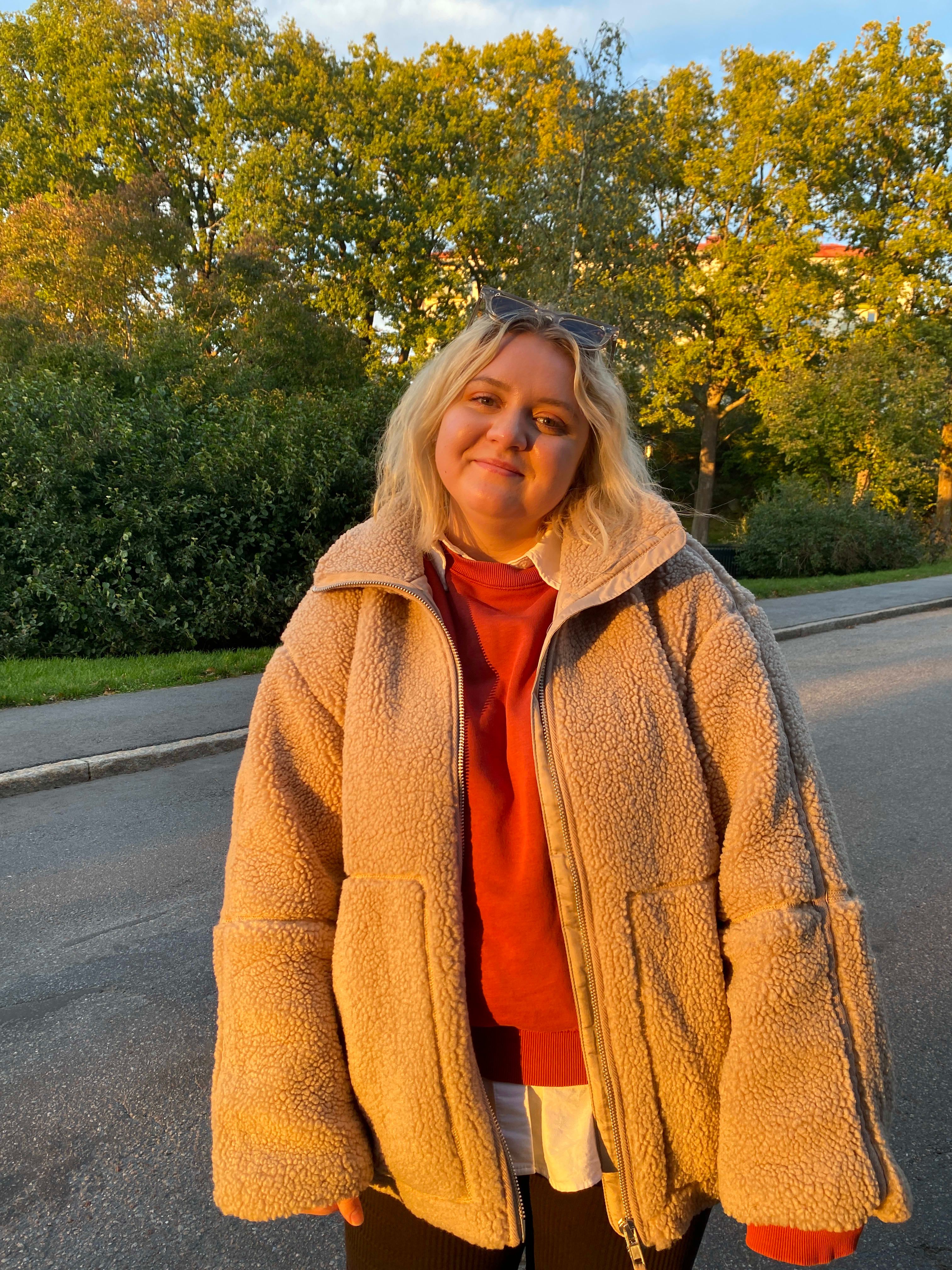 bild 0}