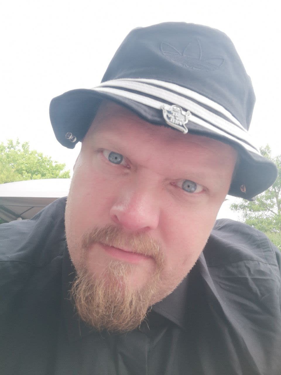 bild 0}