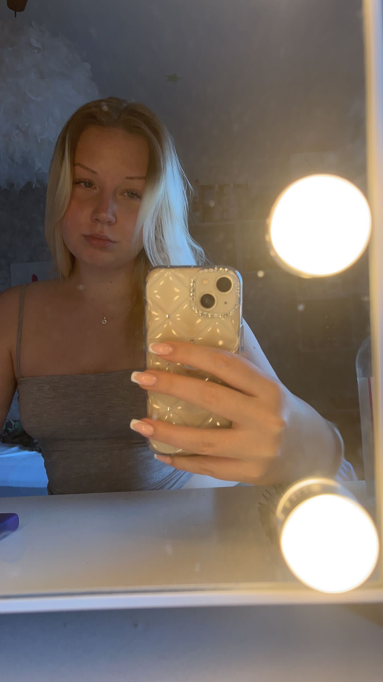 bild 0}