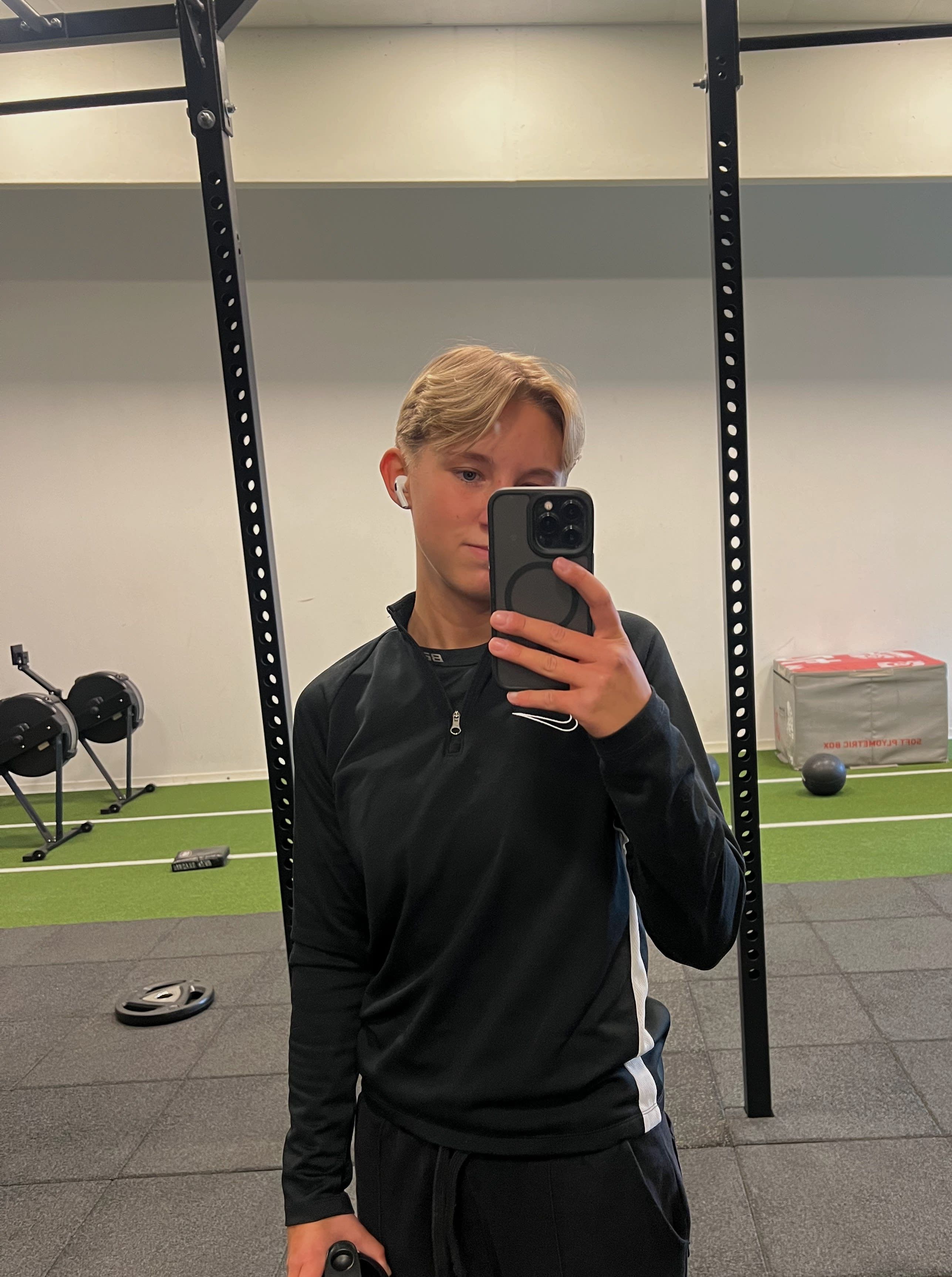 bild 0}