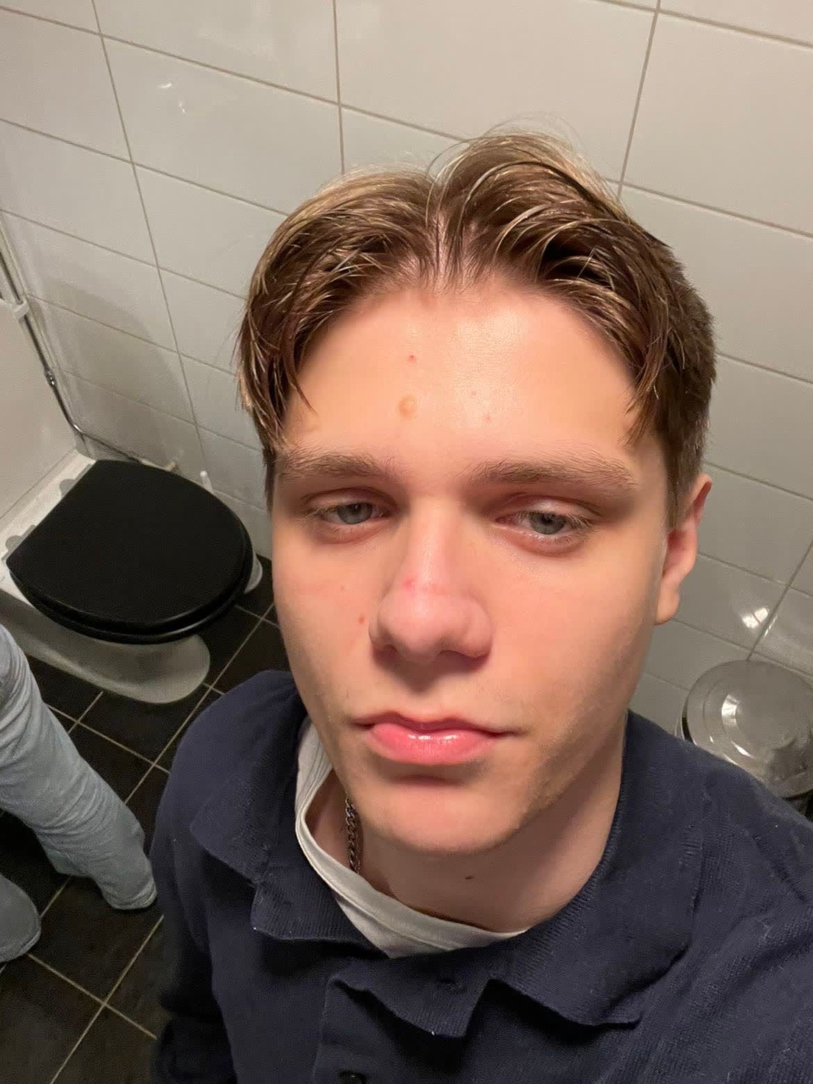 bild 0}