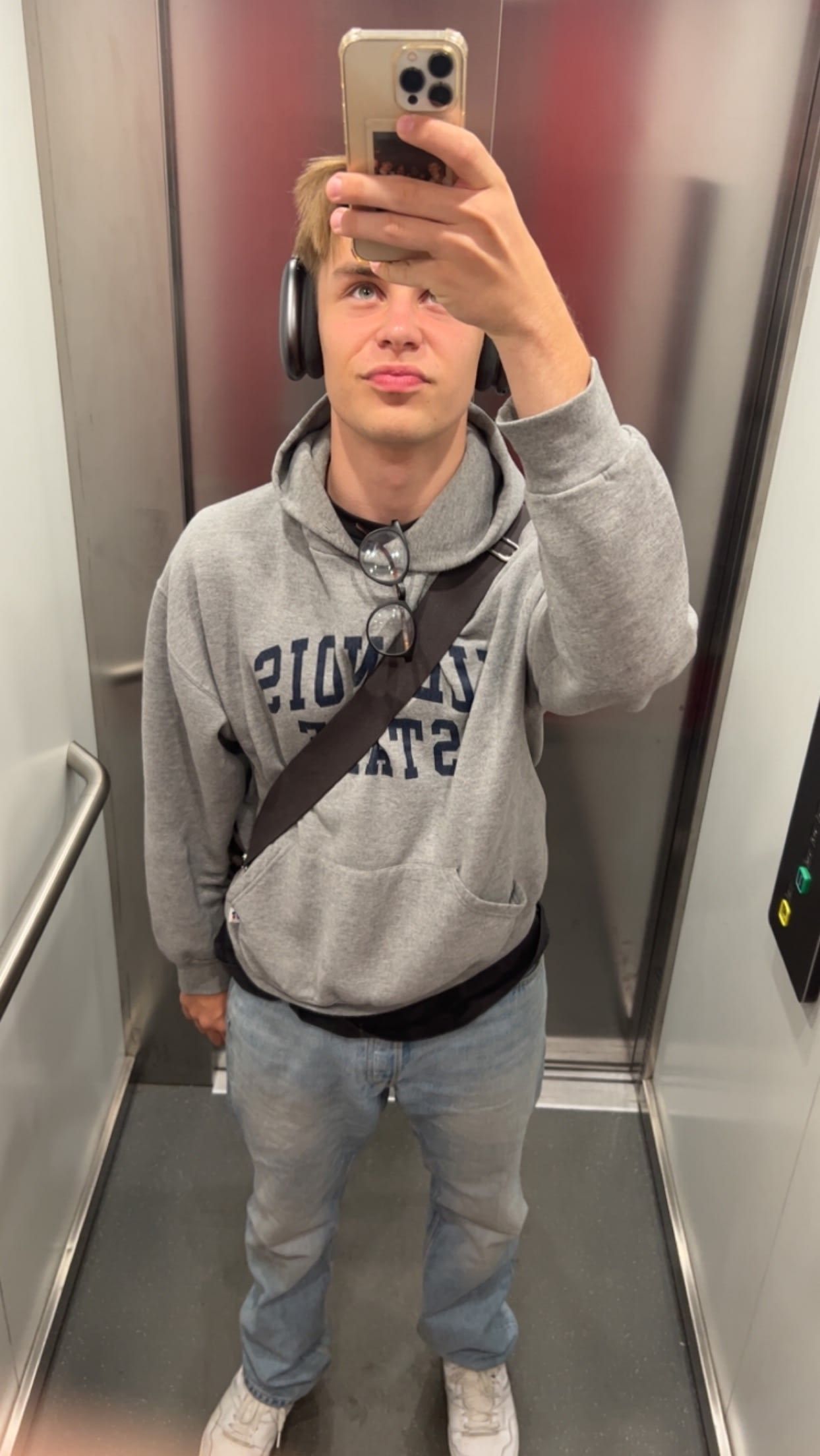 bild 0}