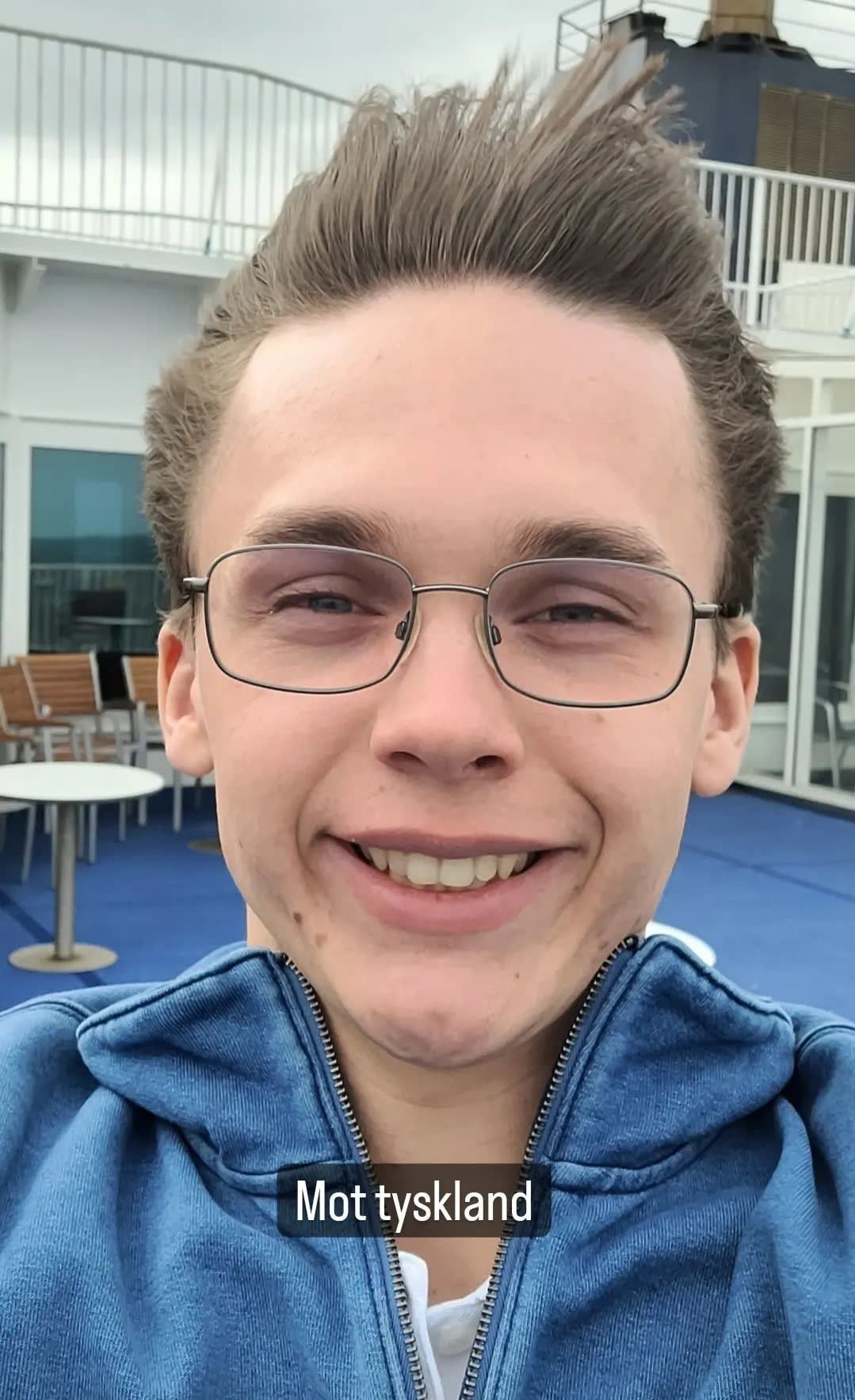 bild 0}