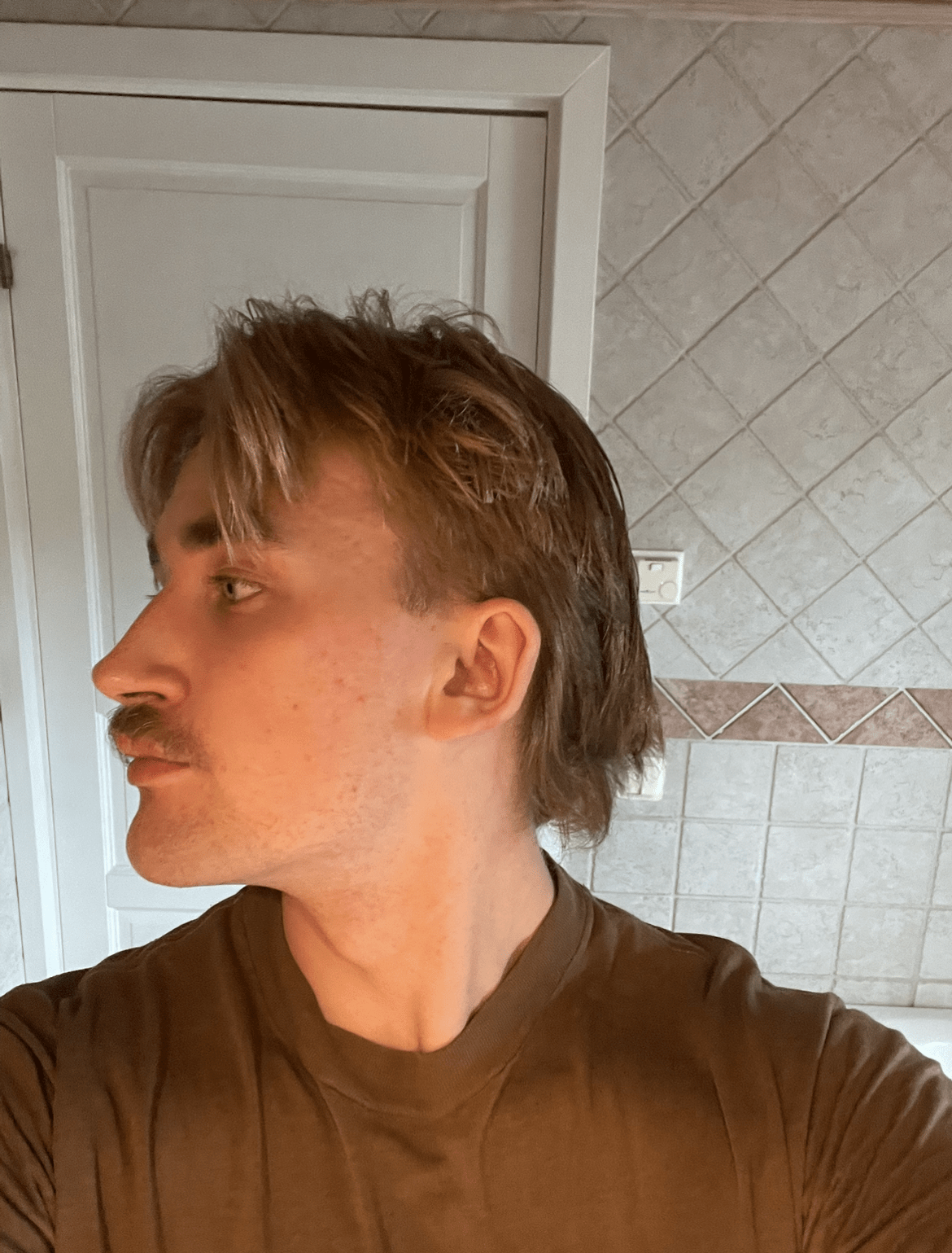 bild 0}