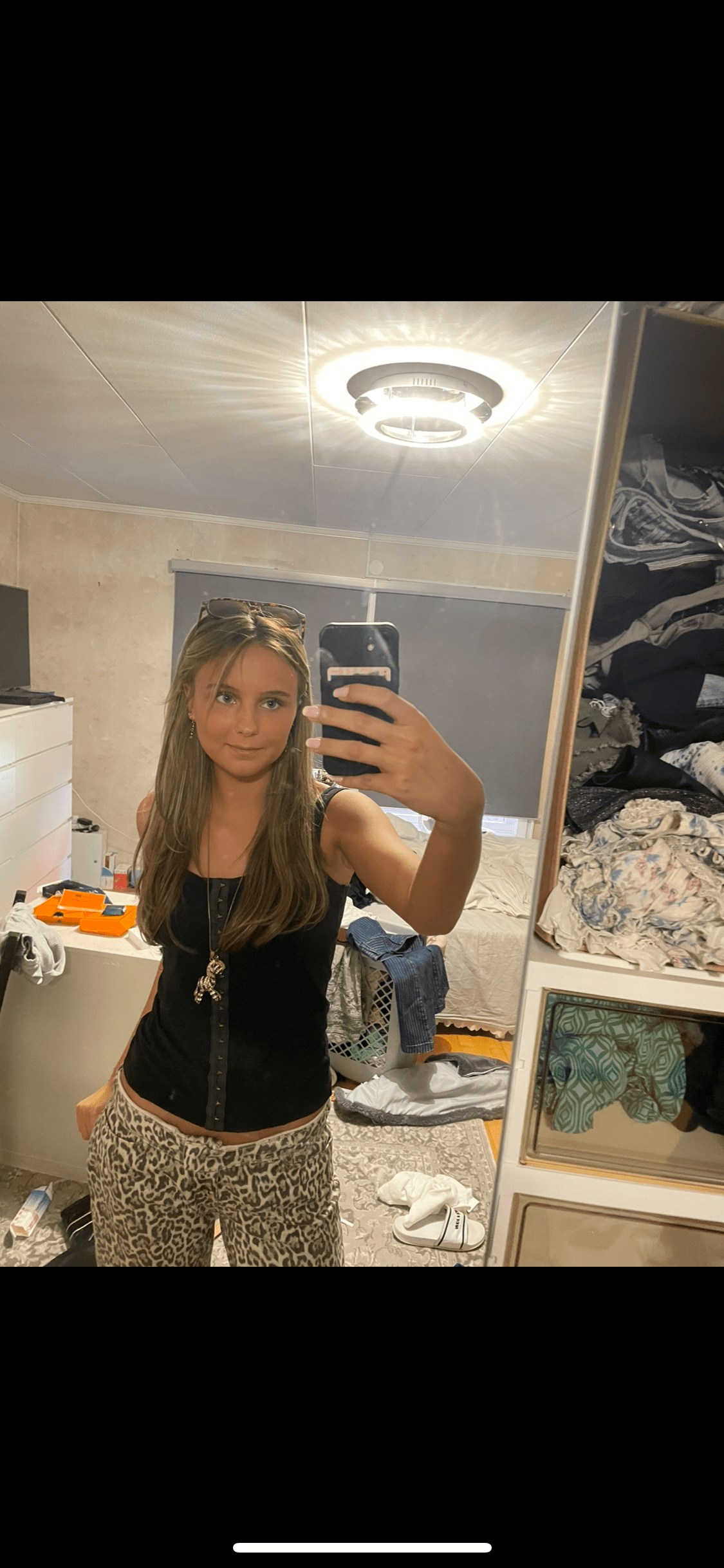 bild 0}