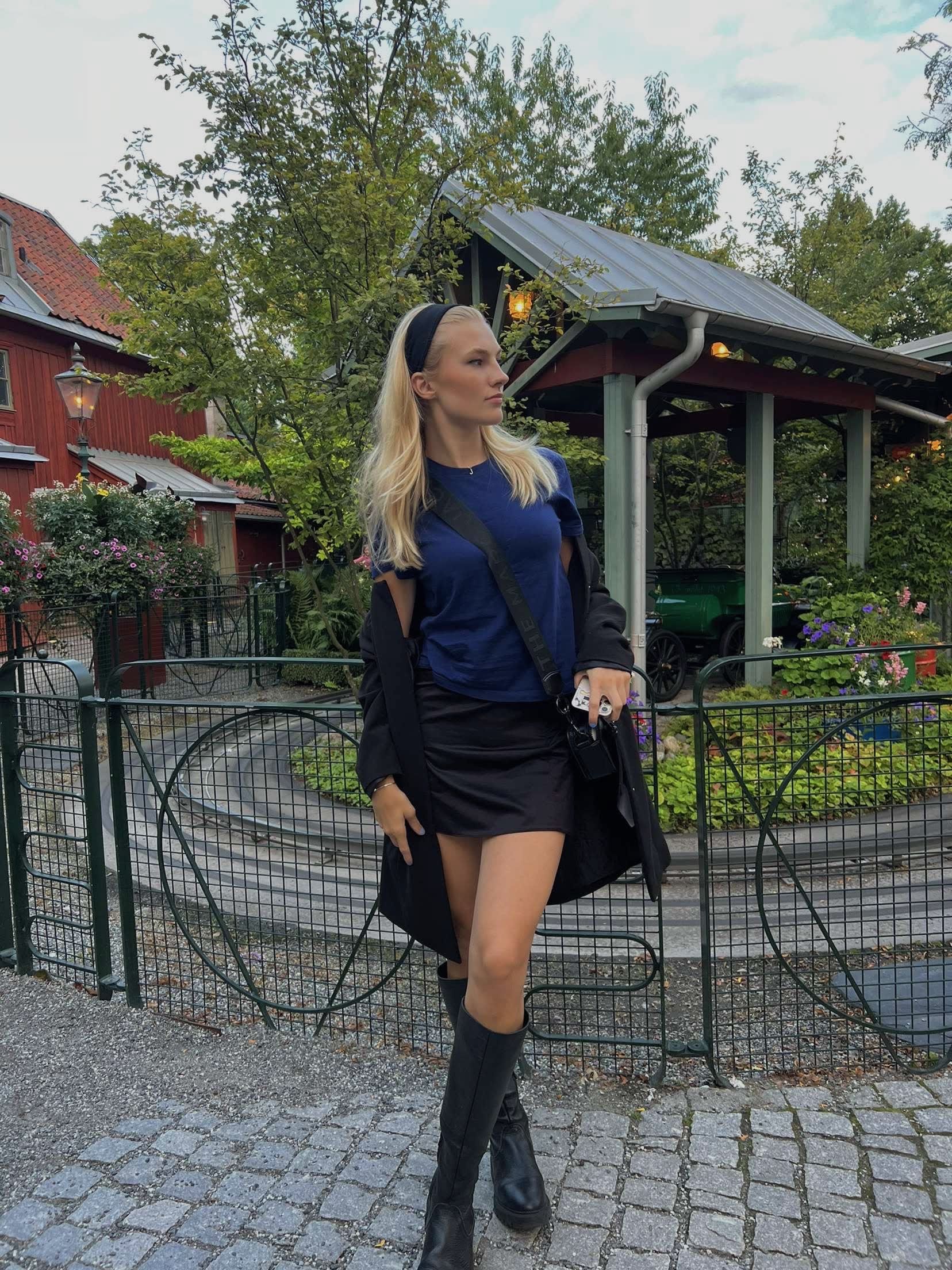 bild 0}