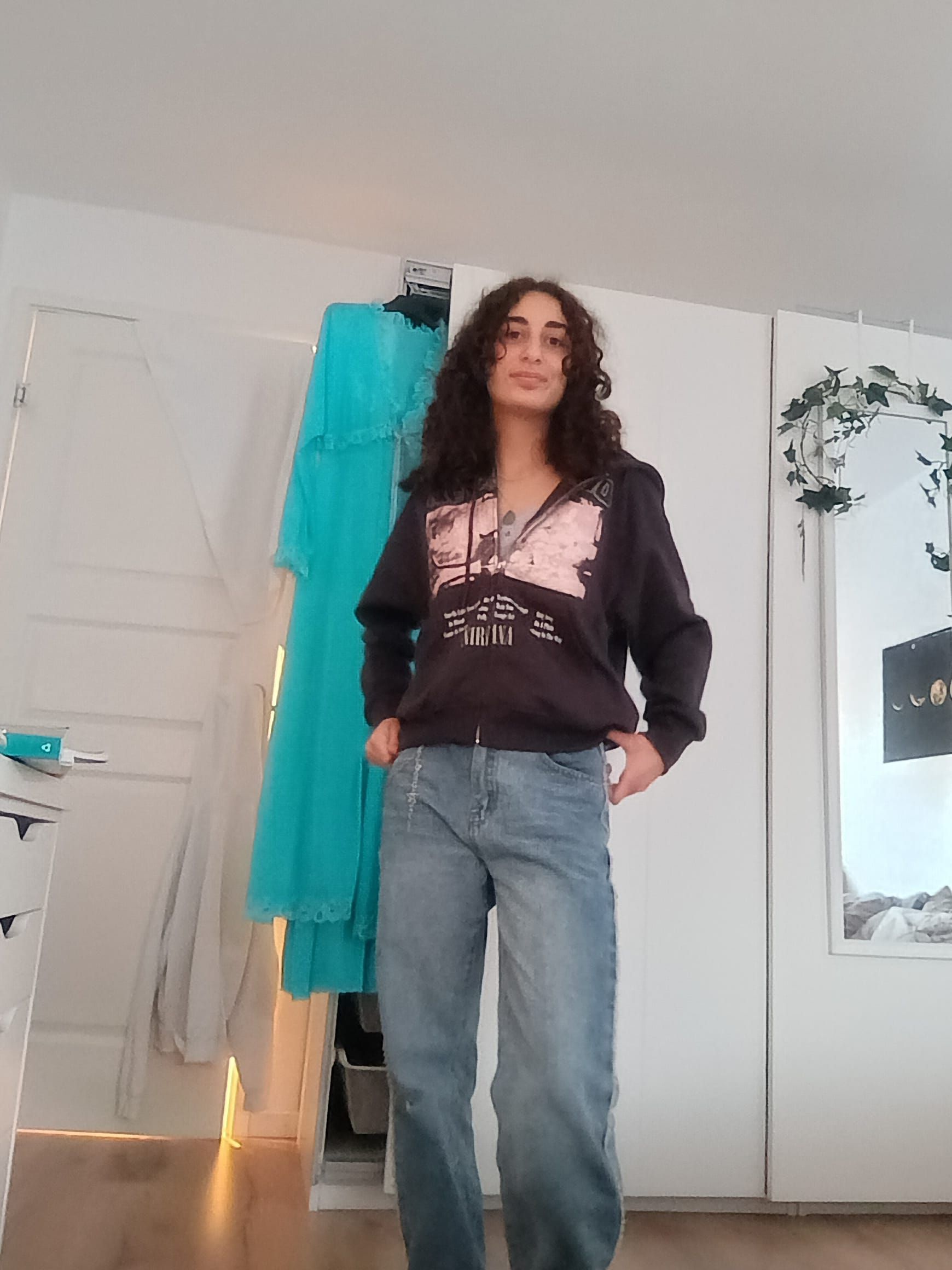 bild 0}