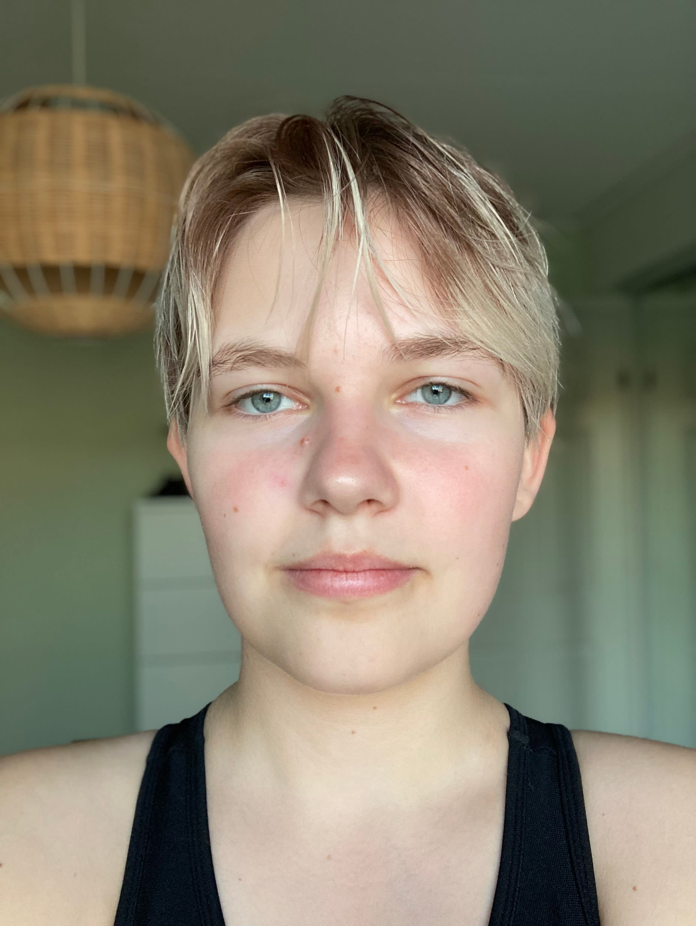 bild 0}