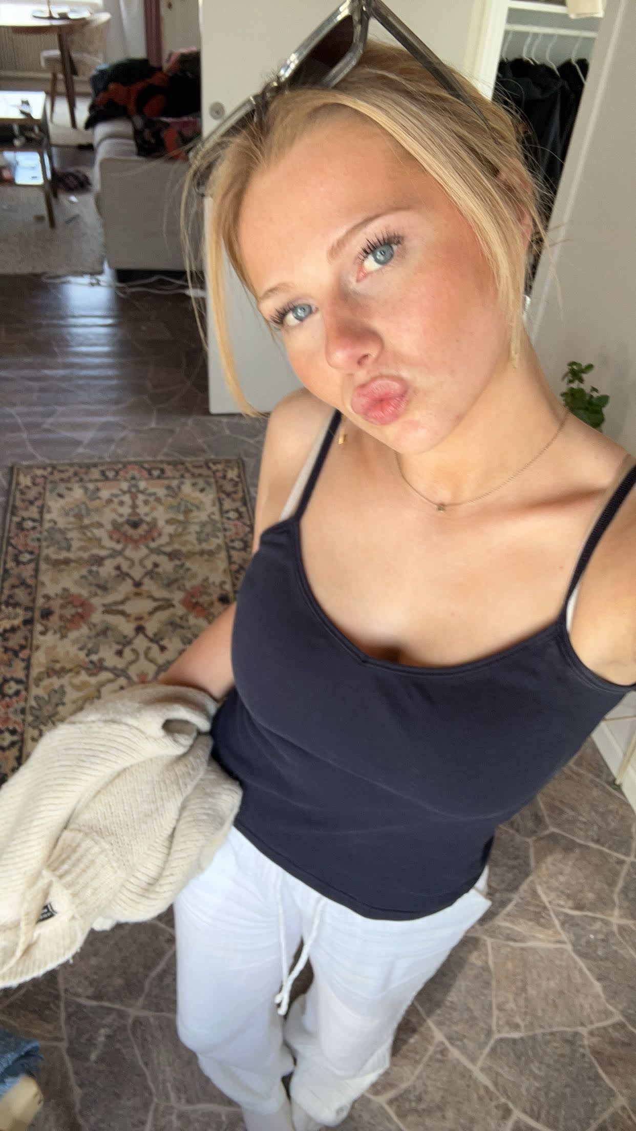 bild 0}