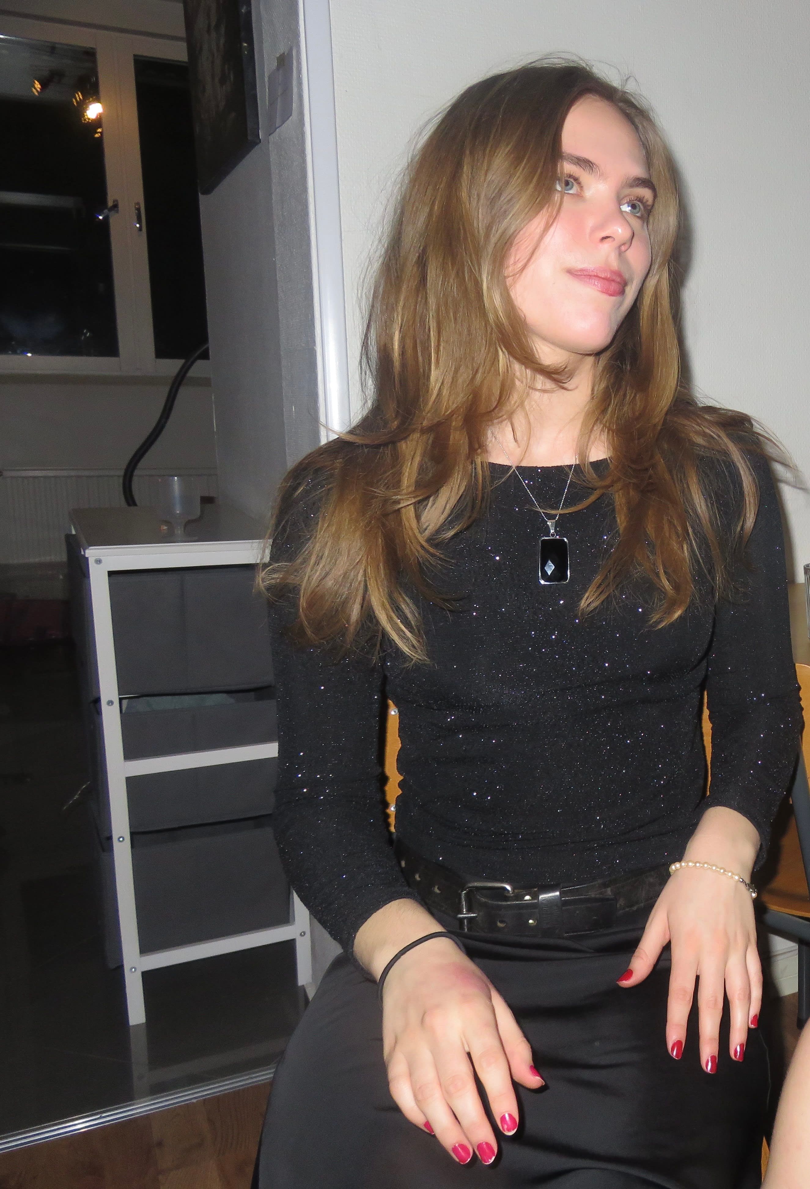 bild 0}