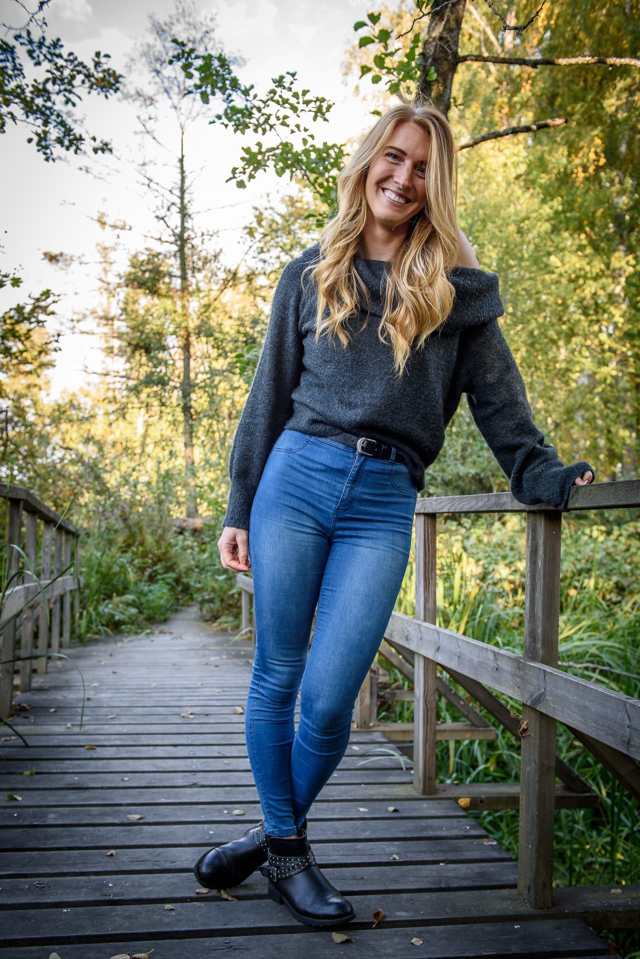 bild 0}