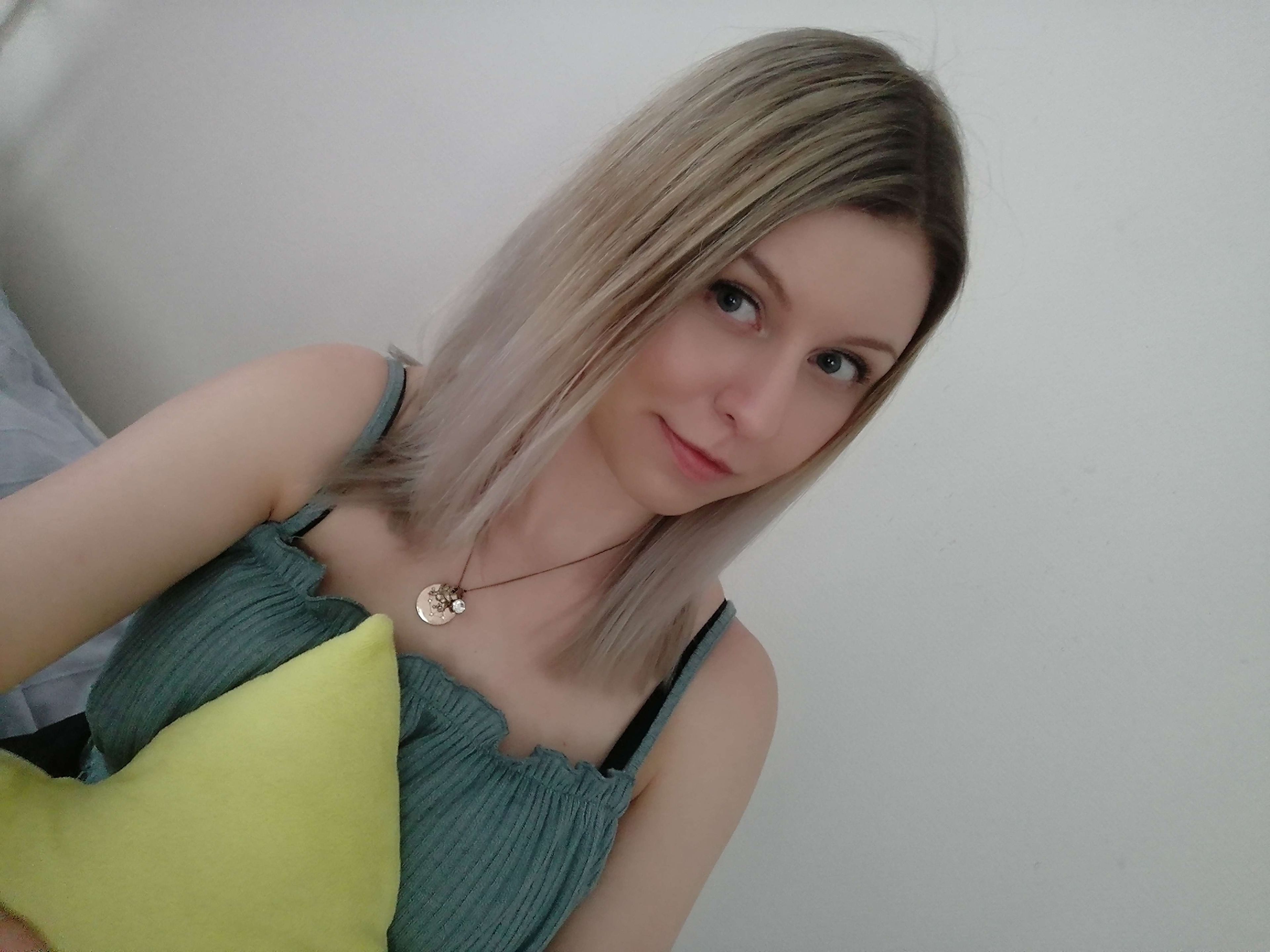 bild 0}