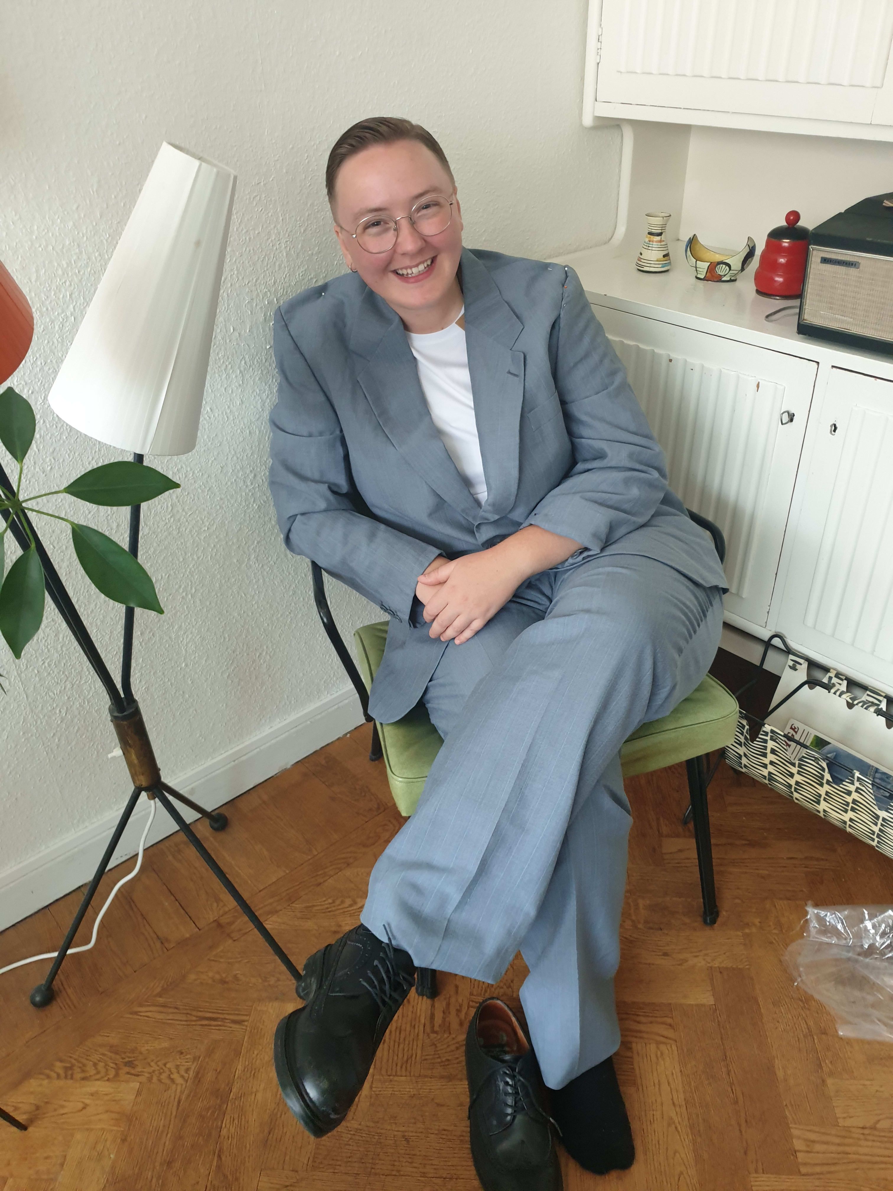 bild 0}