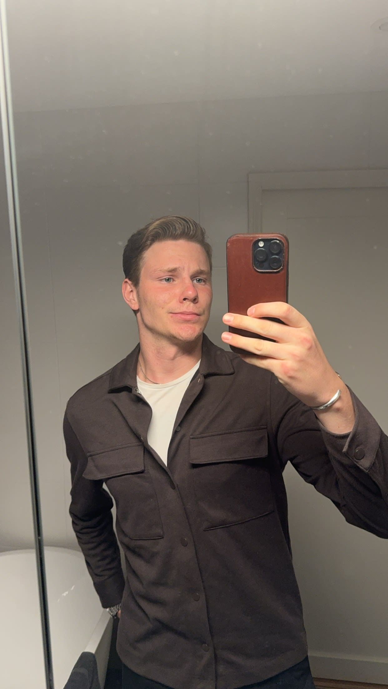bild 0}
