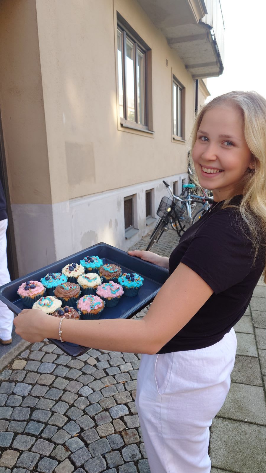 bild 0}