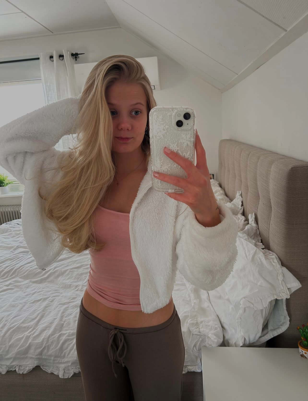 bild 0}