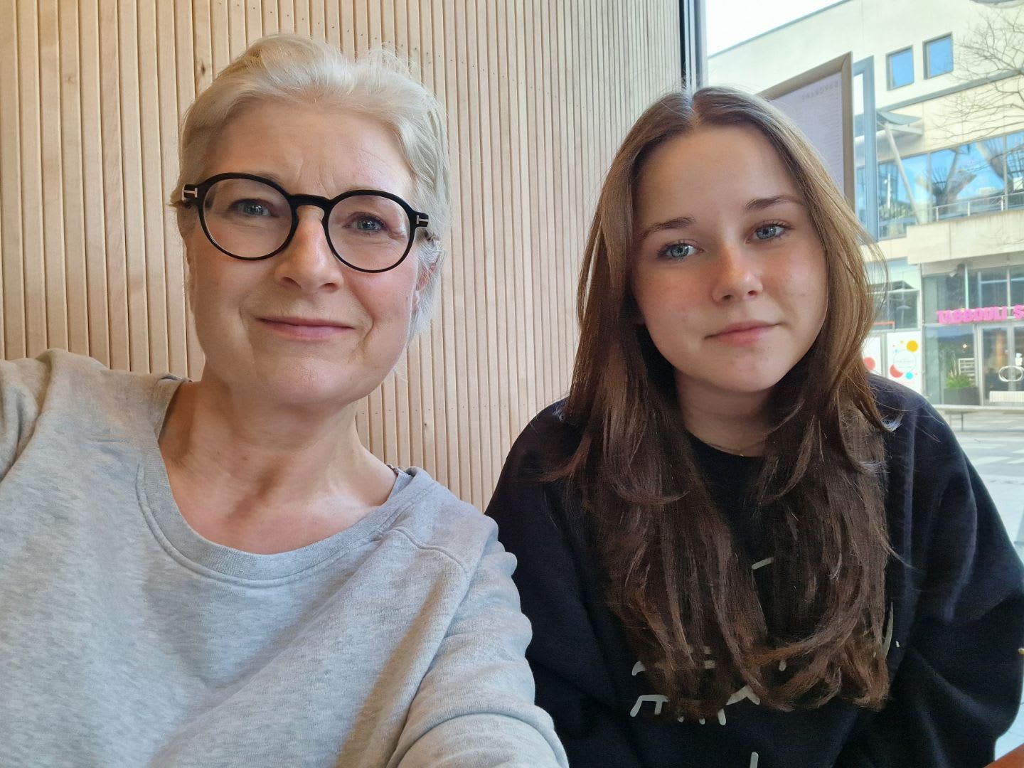 bild 0}