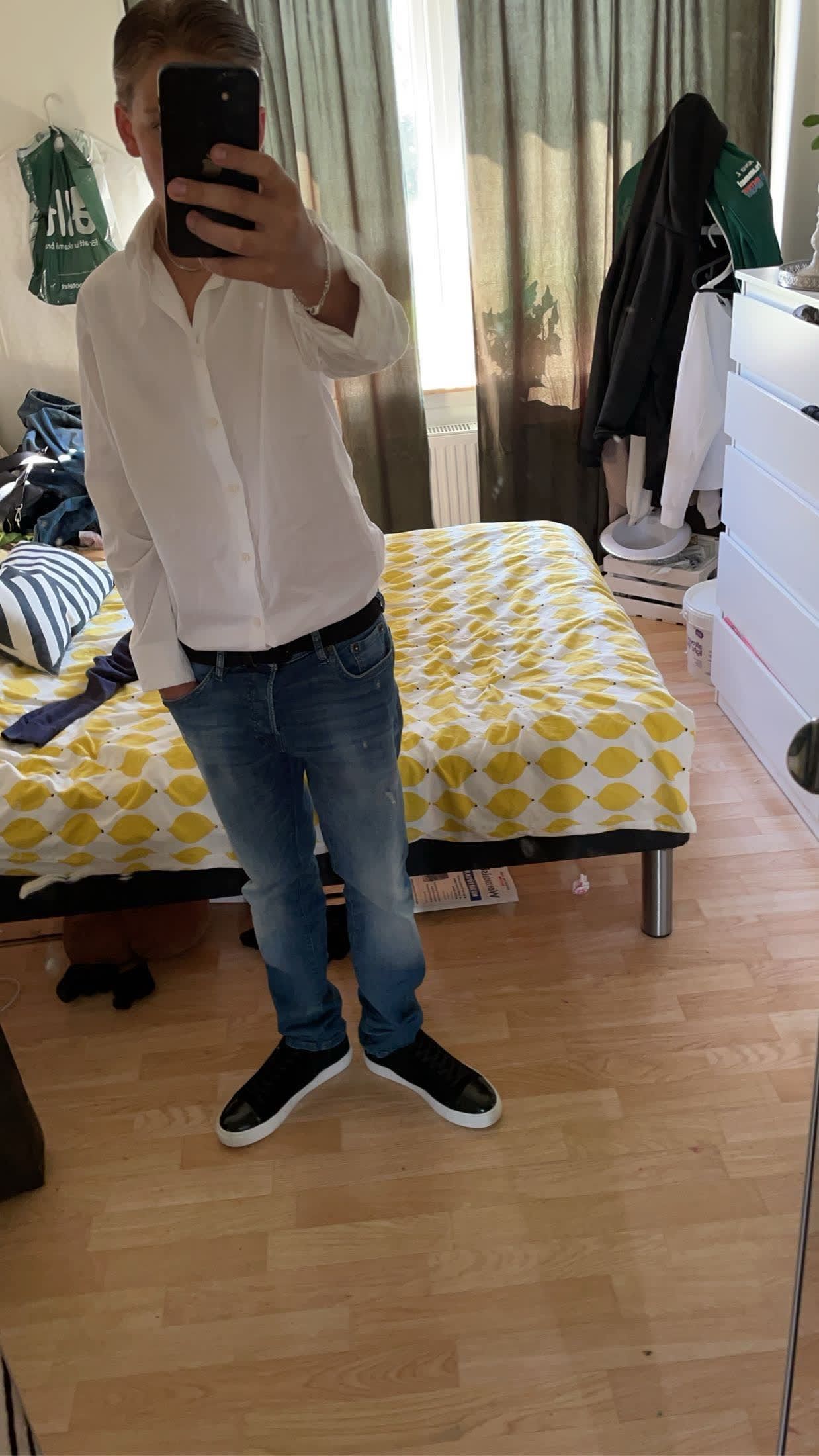 bild 0}