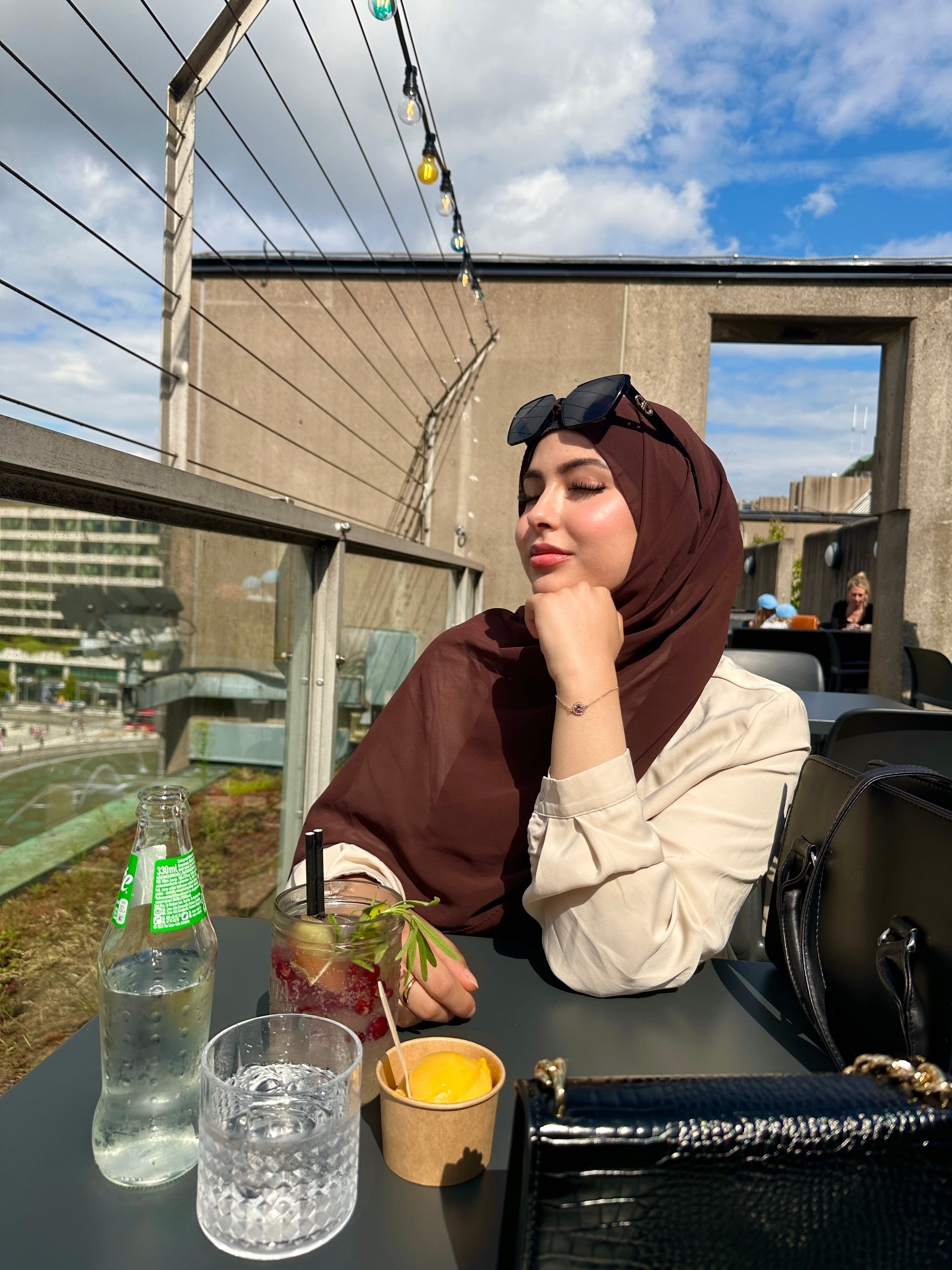 bild 0}