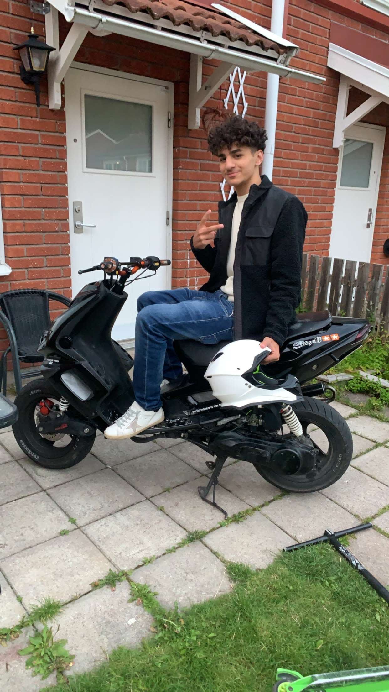 bild 0}