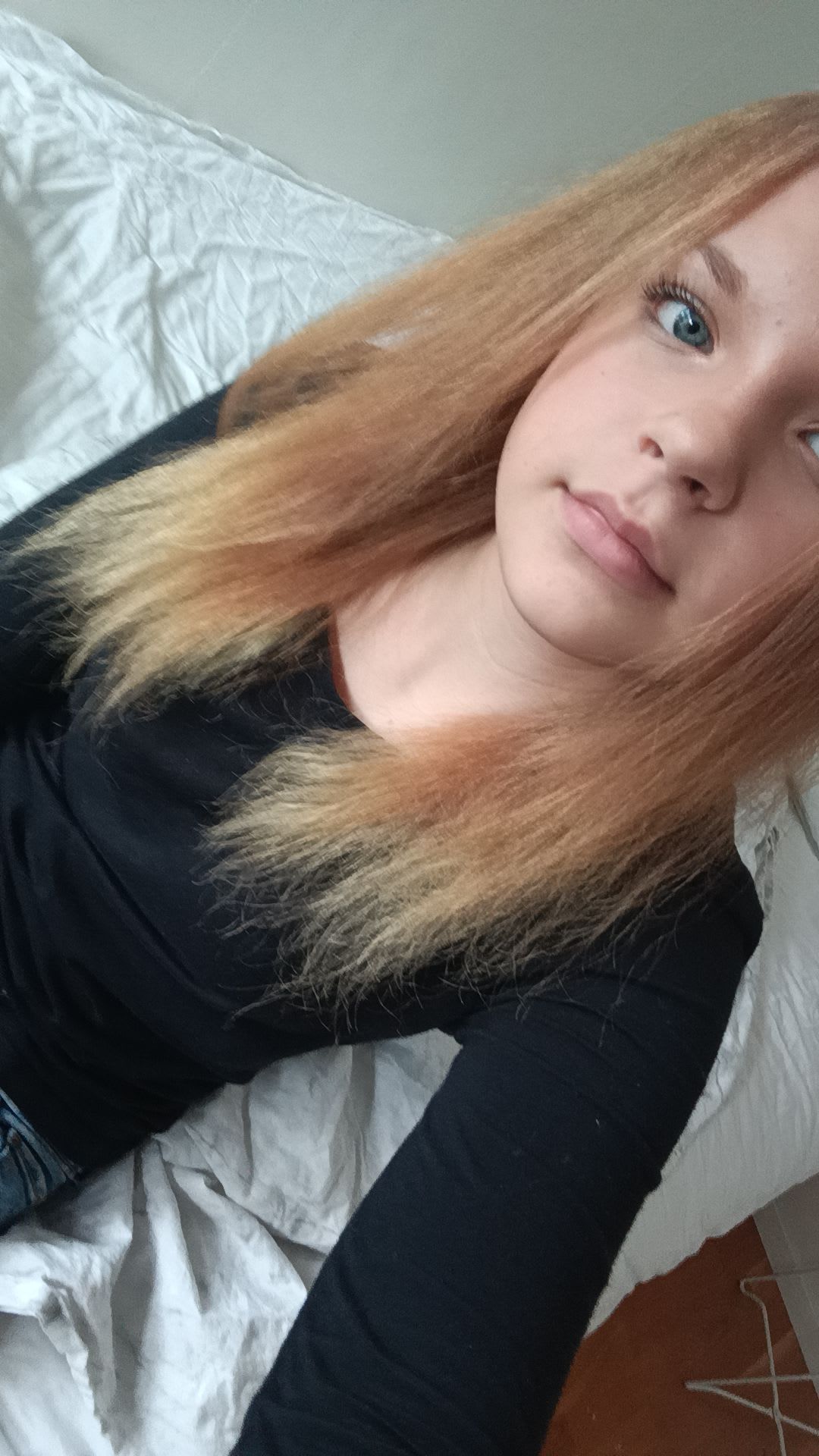 bild 0}