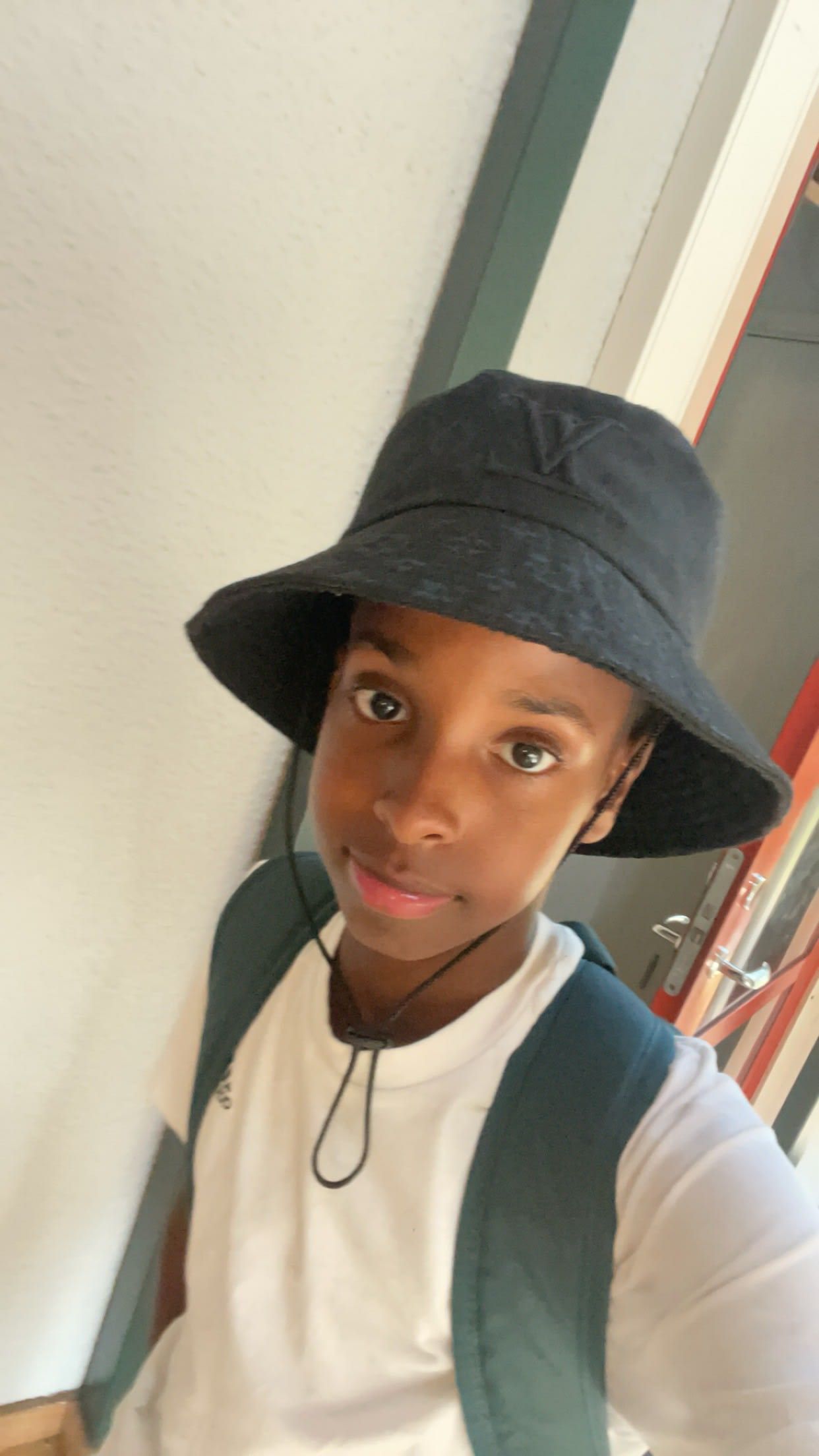 bild 0}