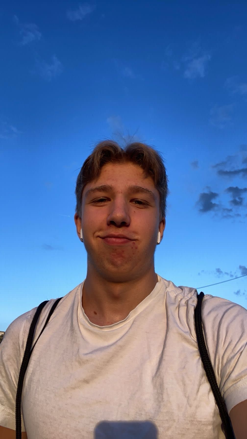 bild 0}