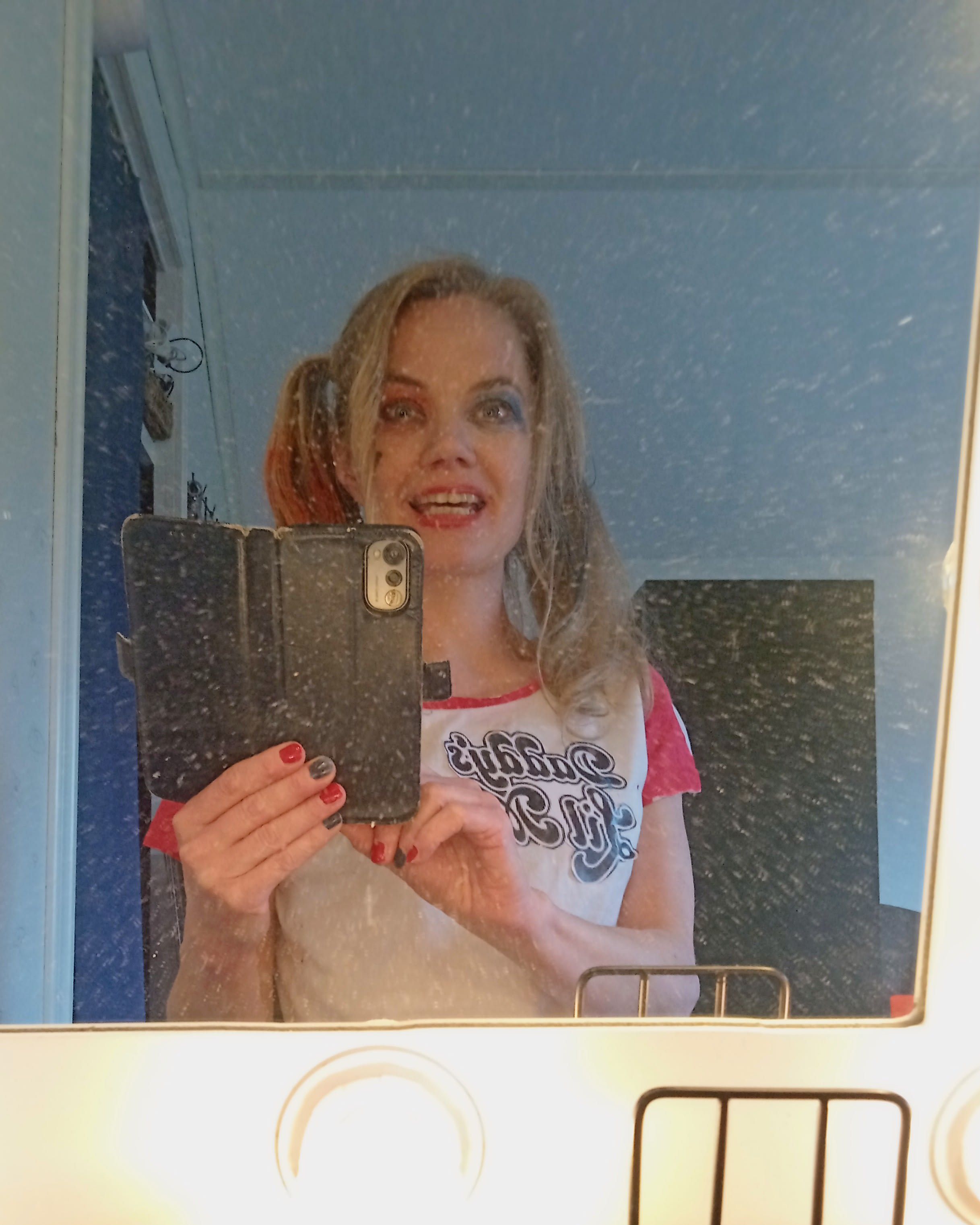 bild 0}