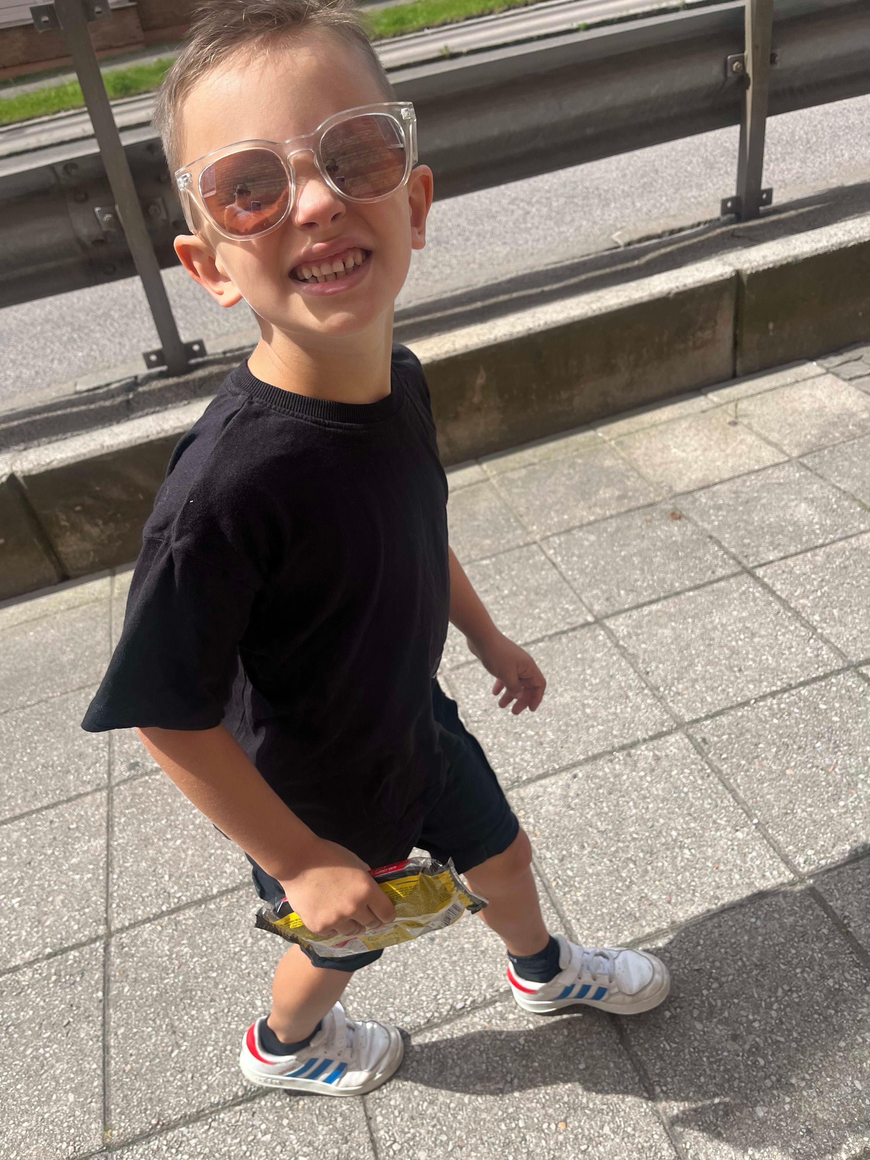 bild 0}