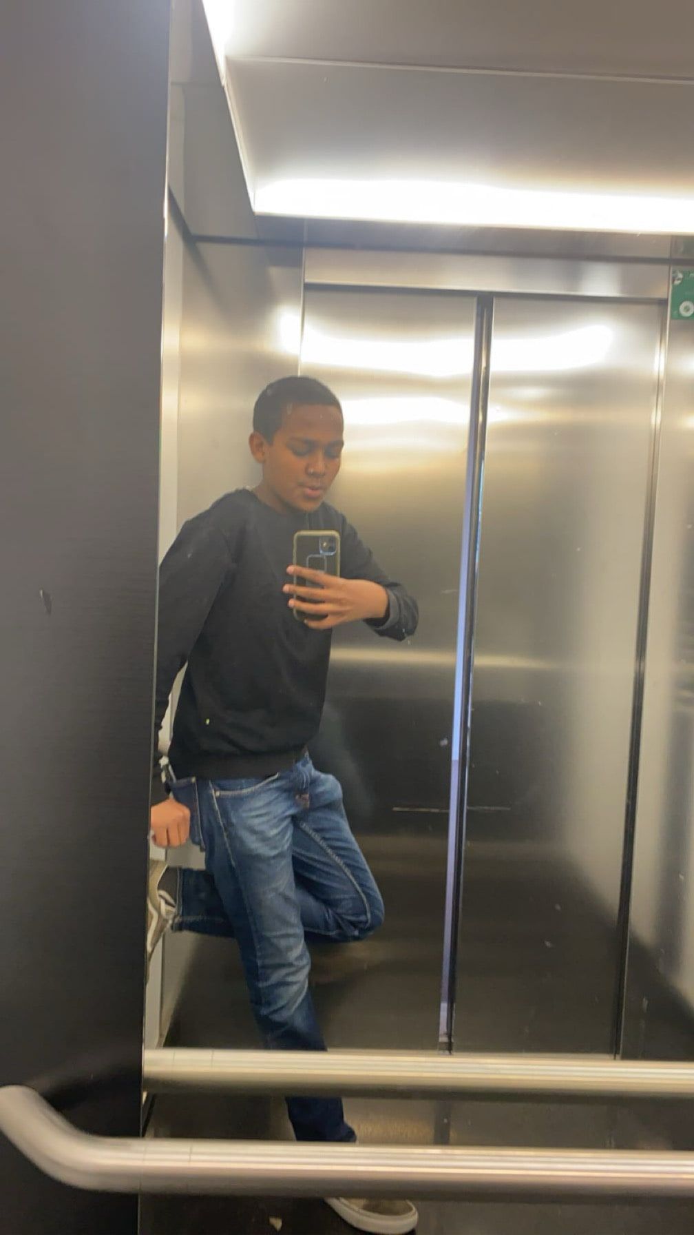 bild 0}