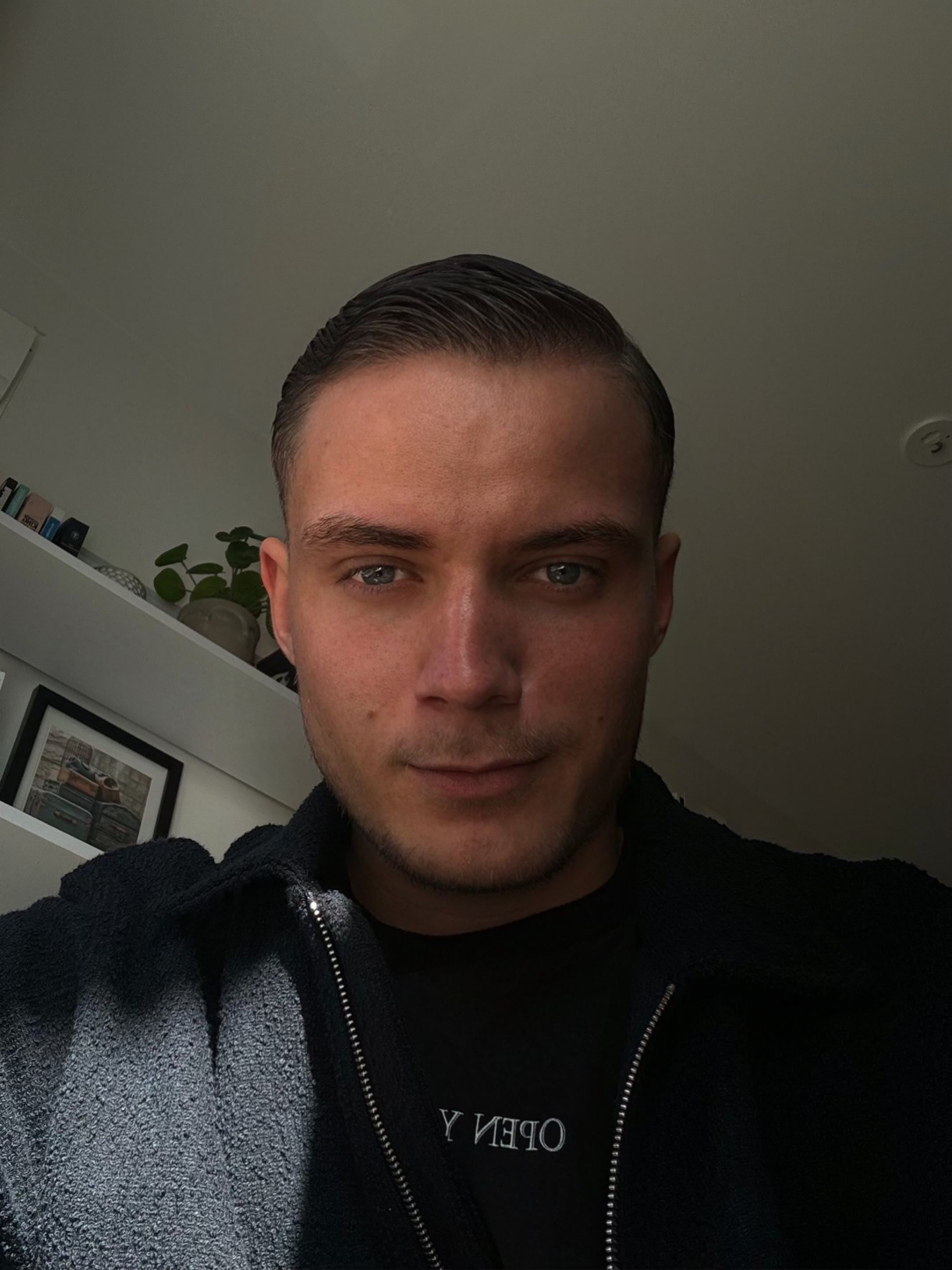 bild 0}