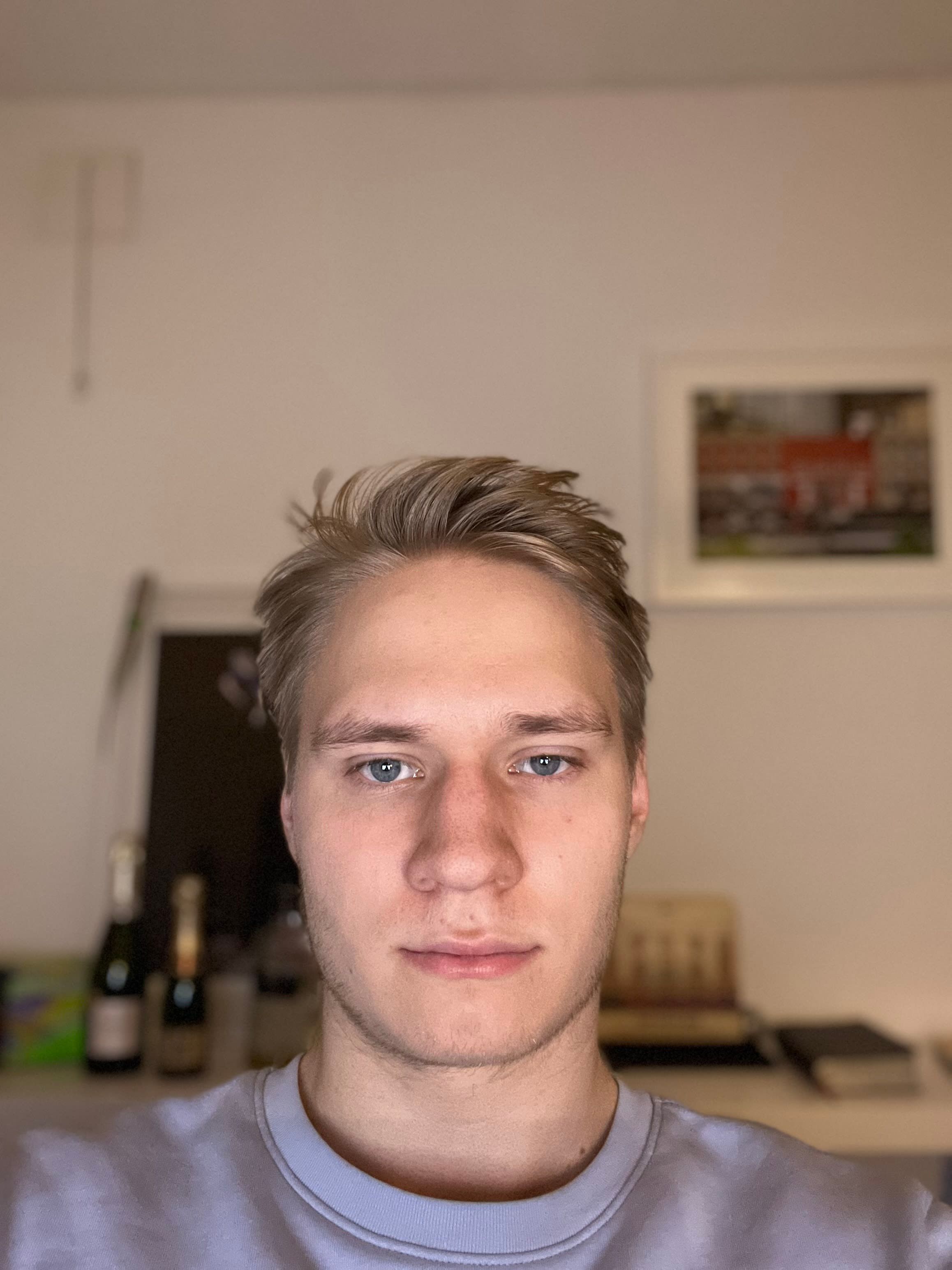 bild 0}