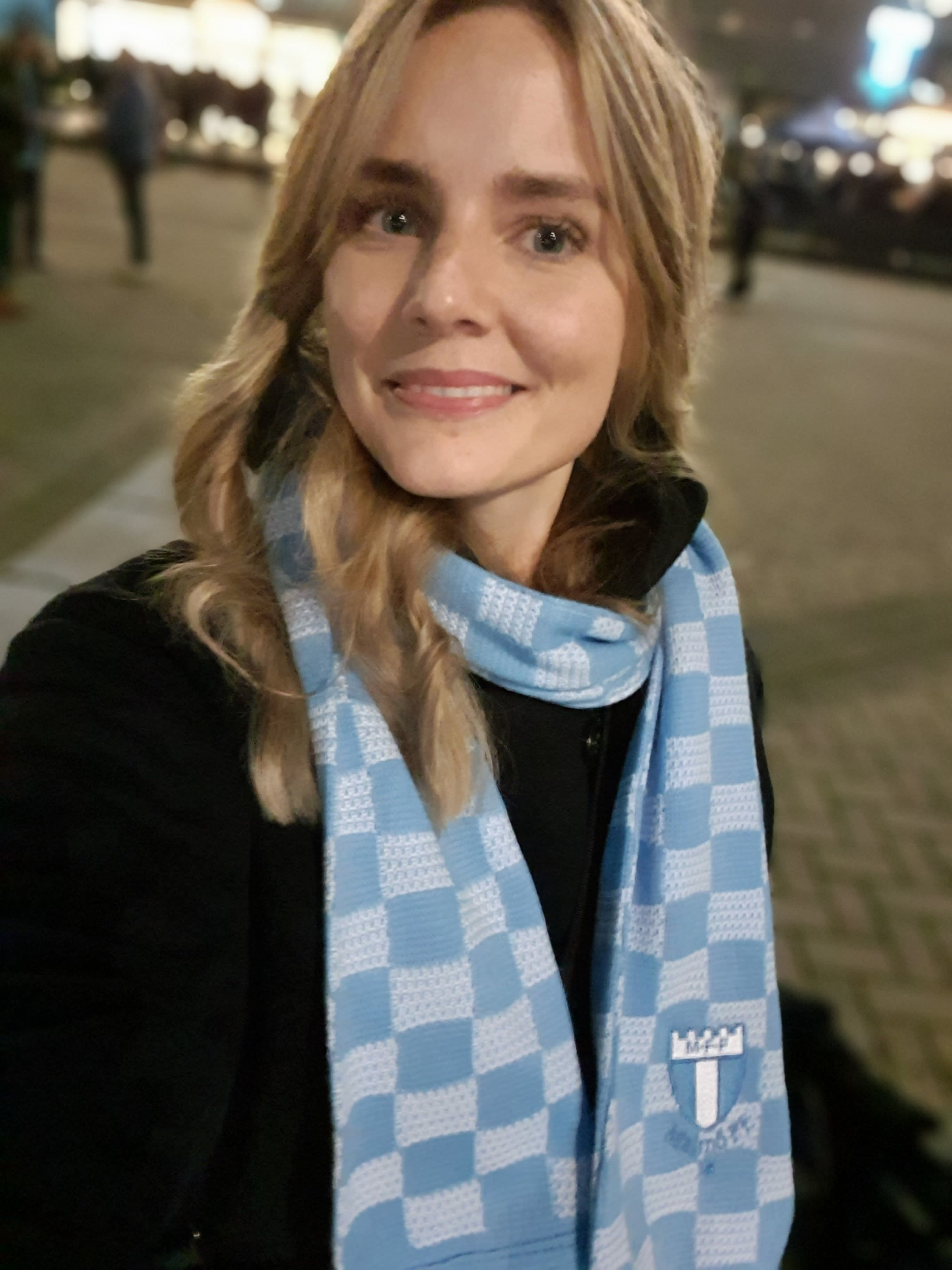 bild 0}